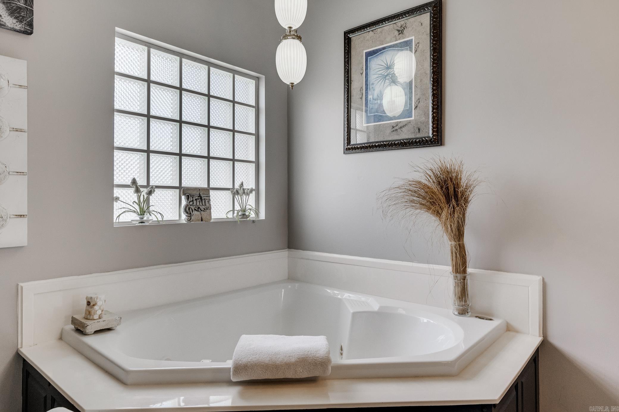 2970 Dallas Loop