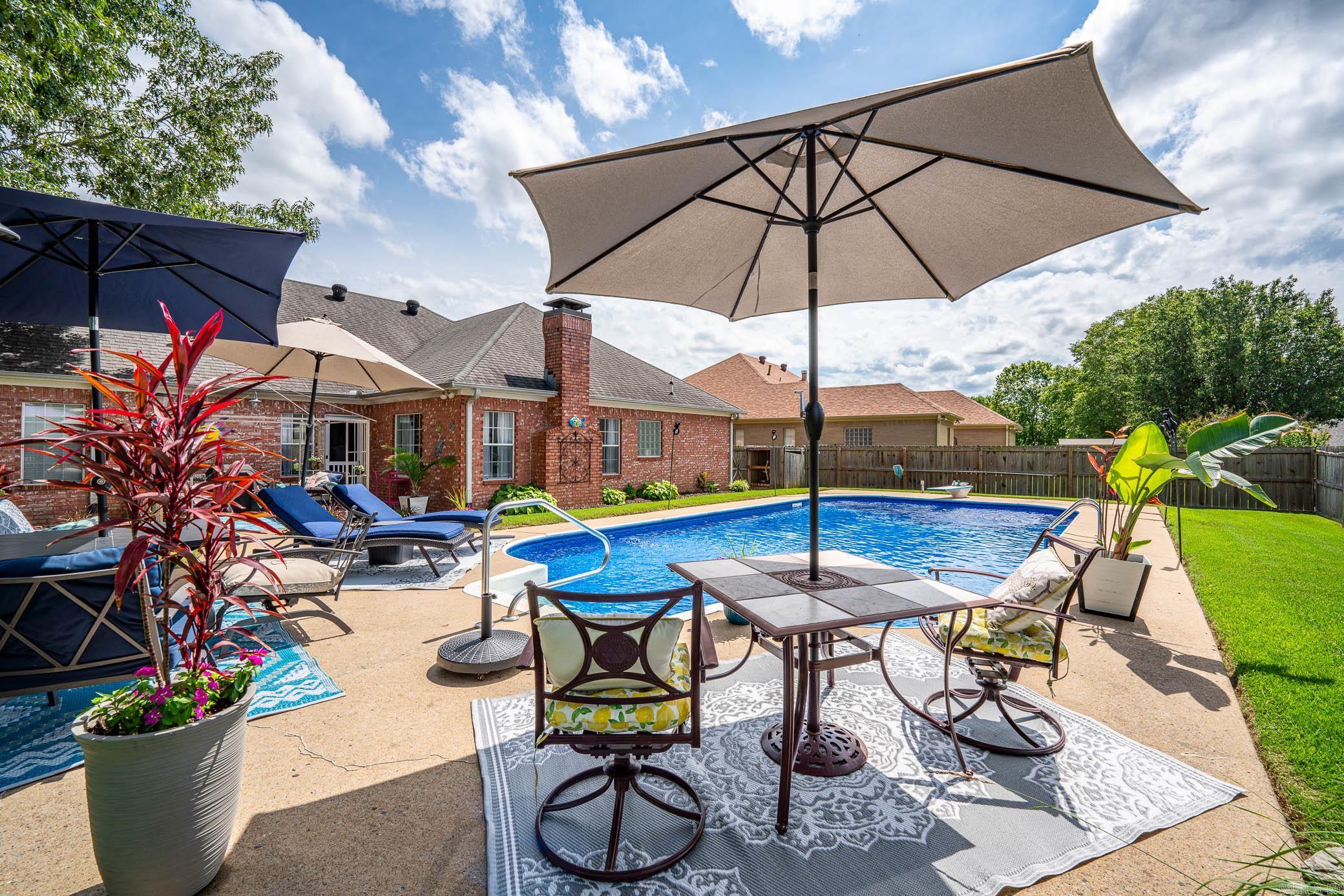 2970 Dallas Loop