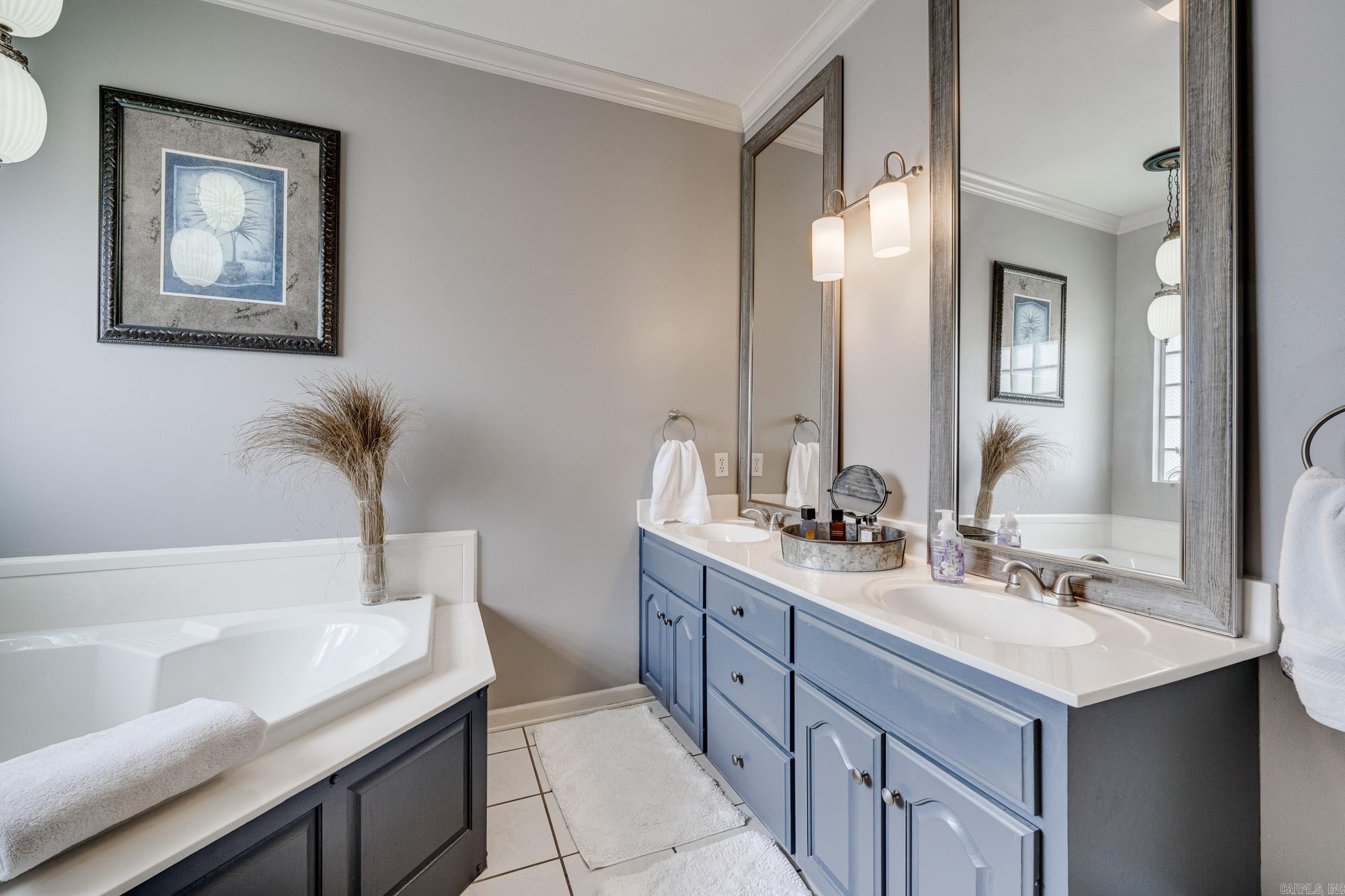 2970 Dallas Loop