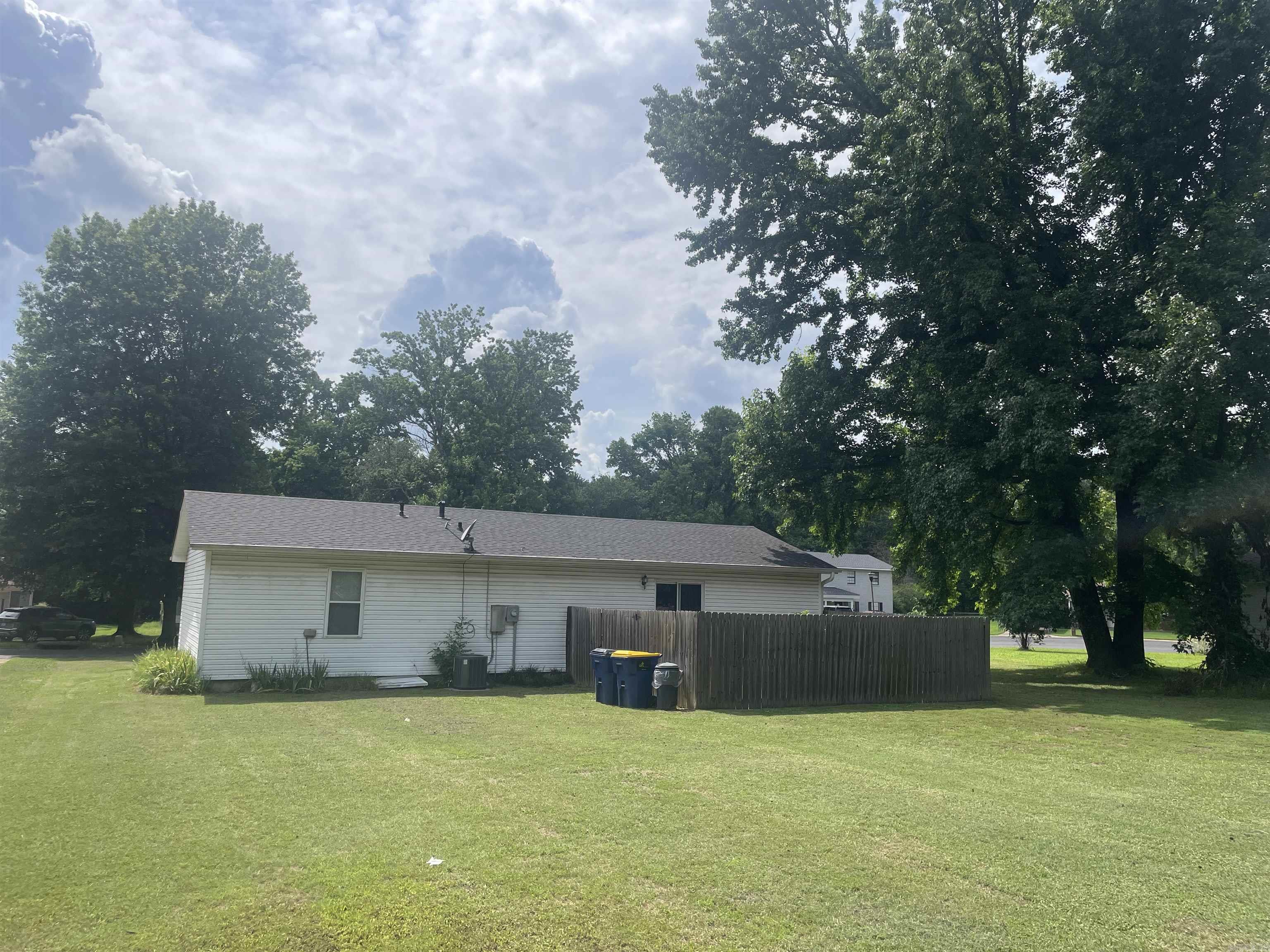 37 Meadowlark Drive