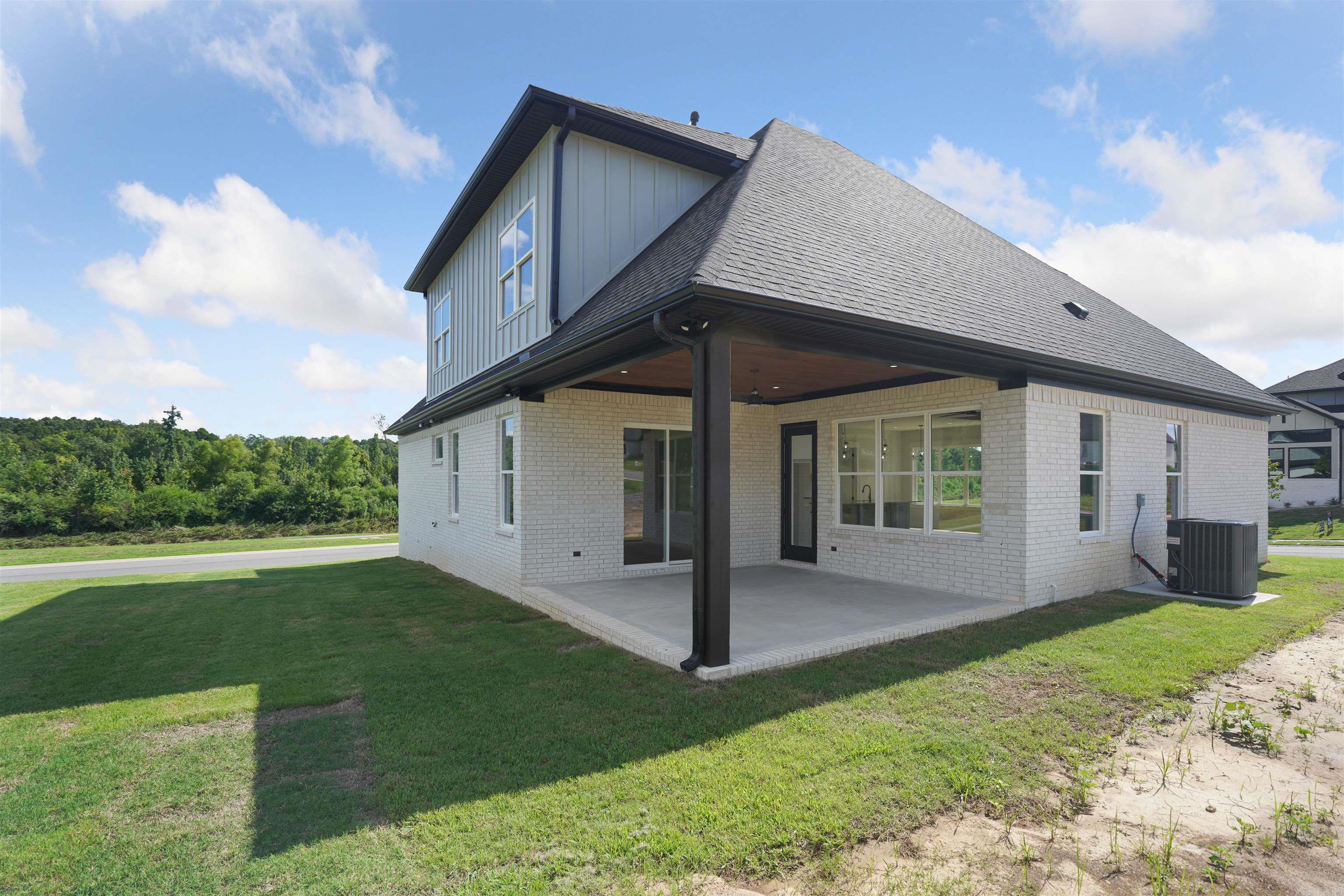 150 Sycamore Springs Drive