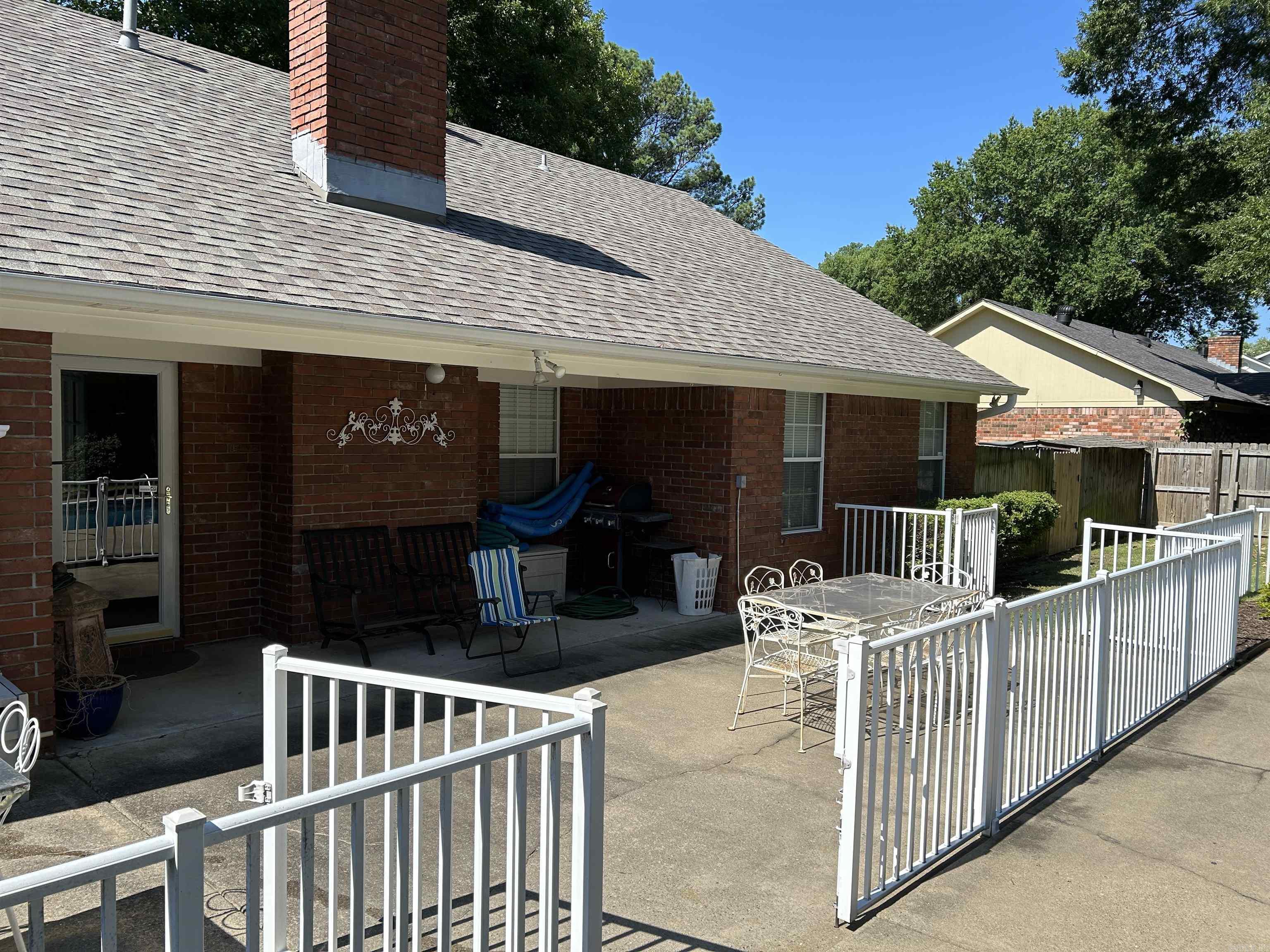 2906 Wicket Street