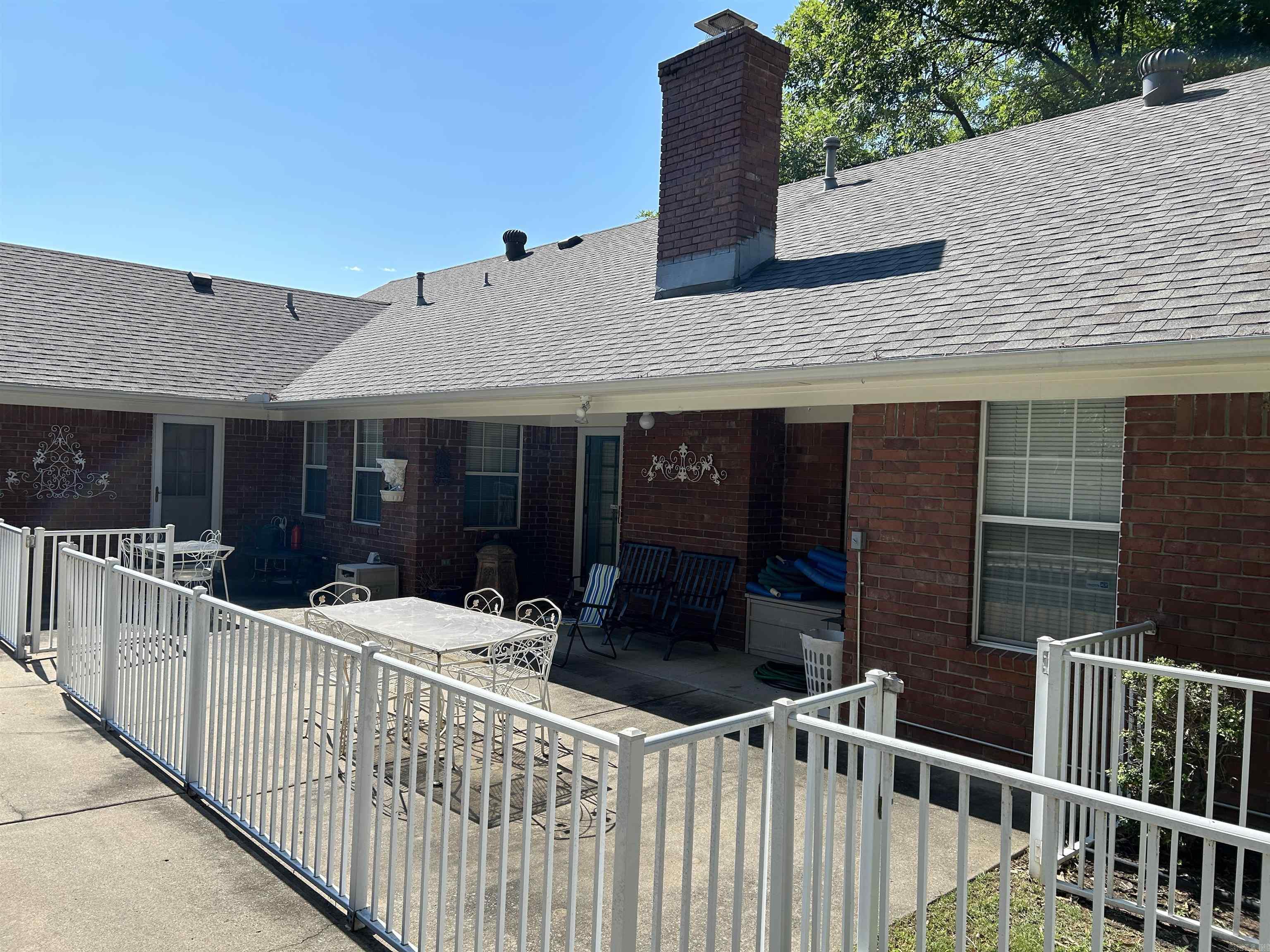2906 Wicket Street