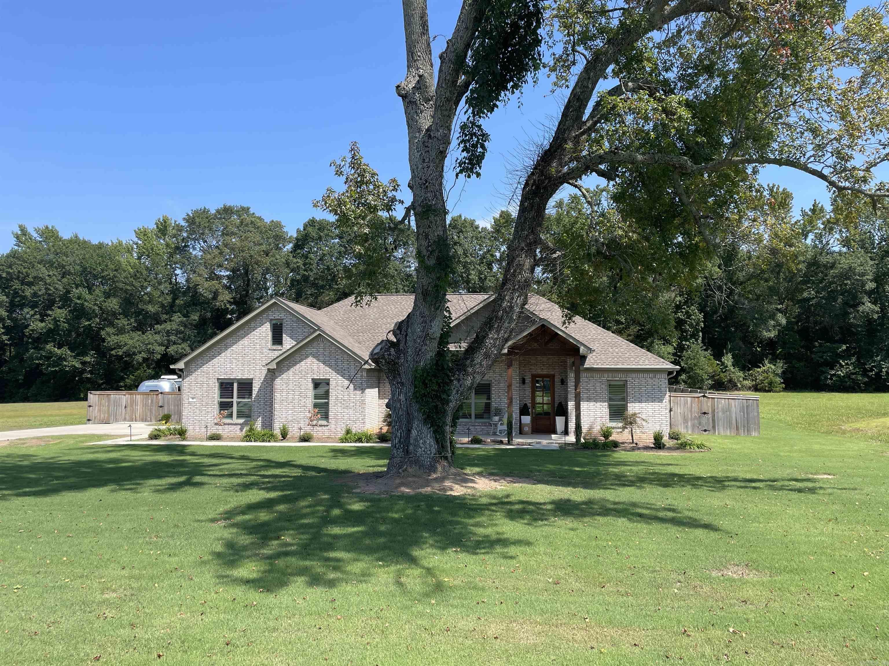 50 McKaskle Cove