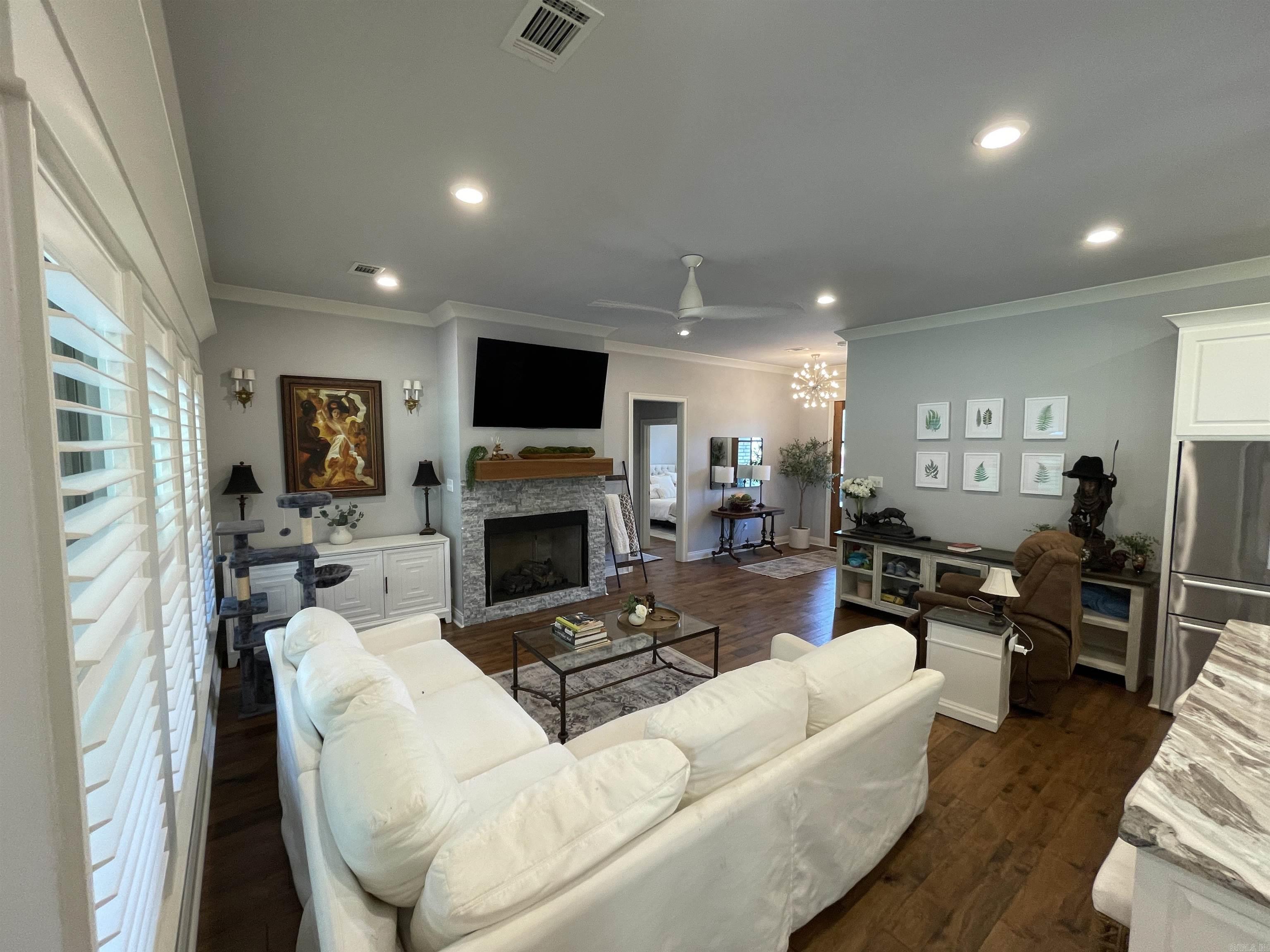 50 McKaskle Cove