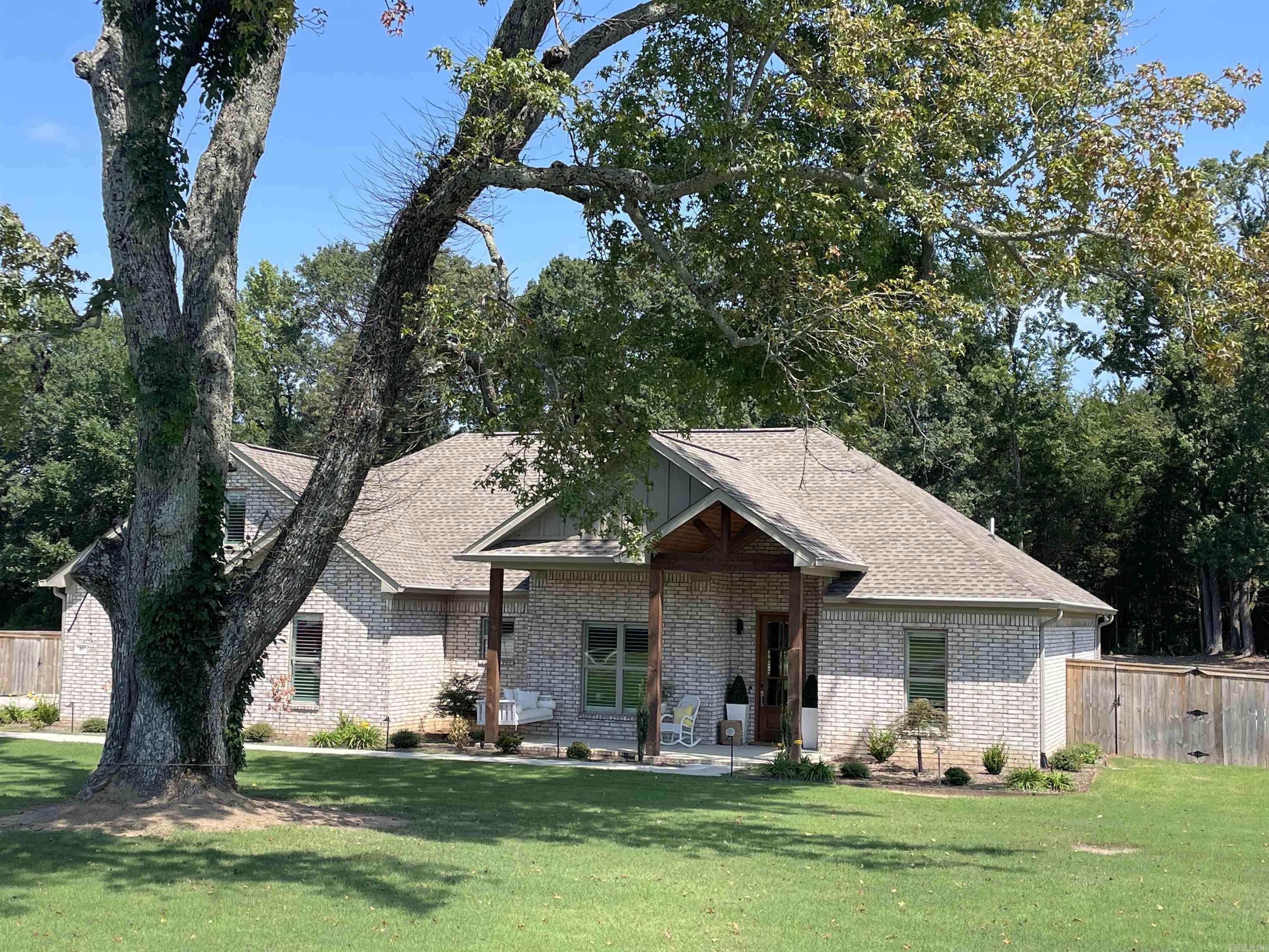 50 McKaskle Cove