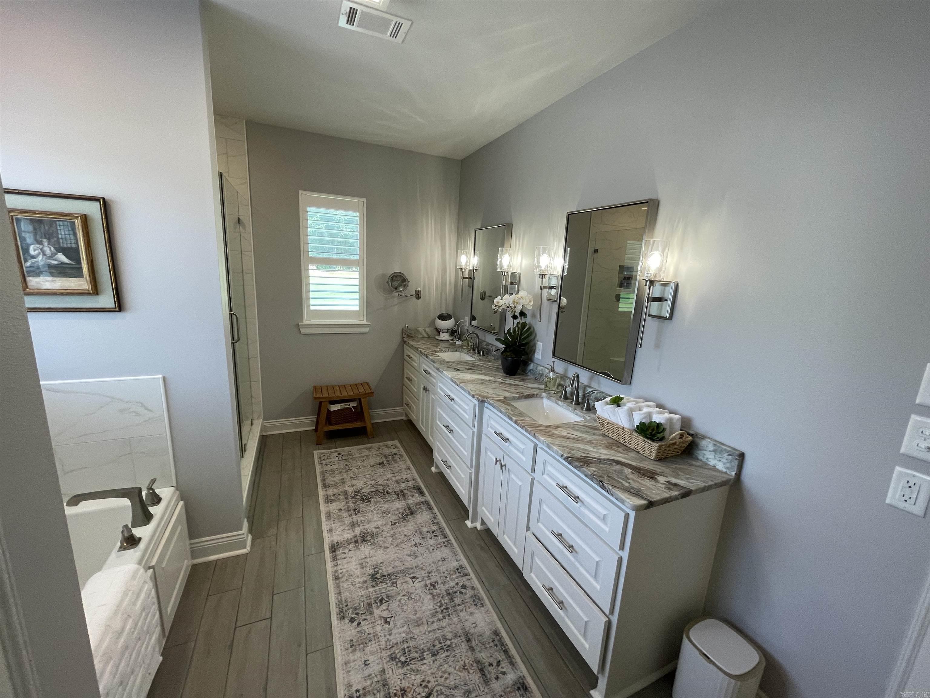 50 McKaskle Cove