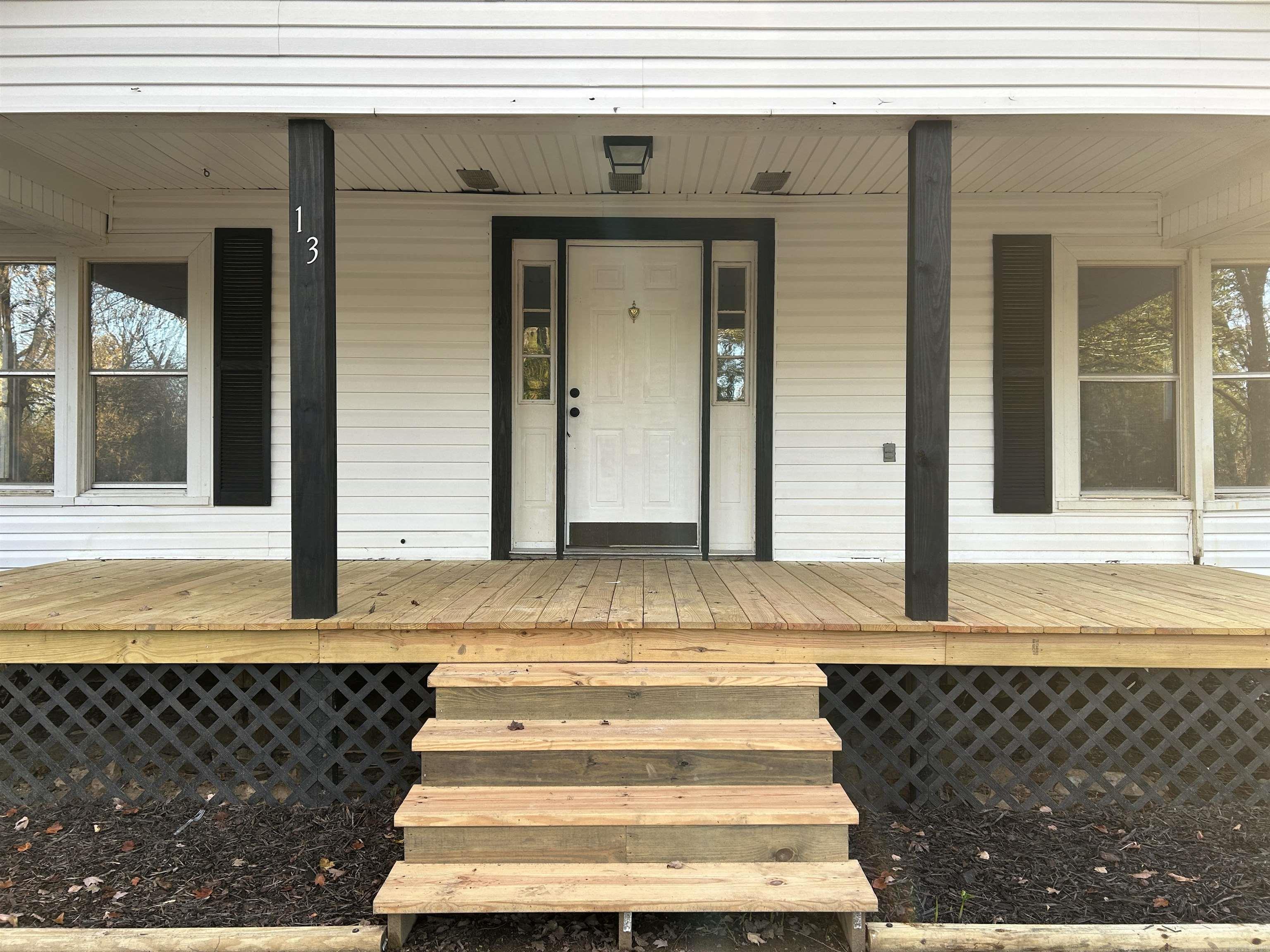 13 E Main Street