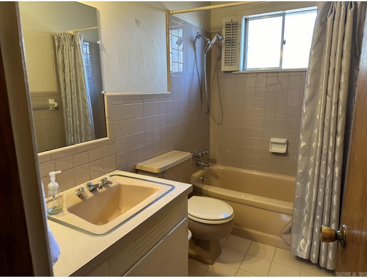 1312 Garvin