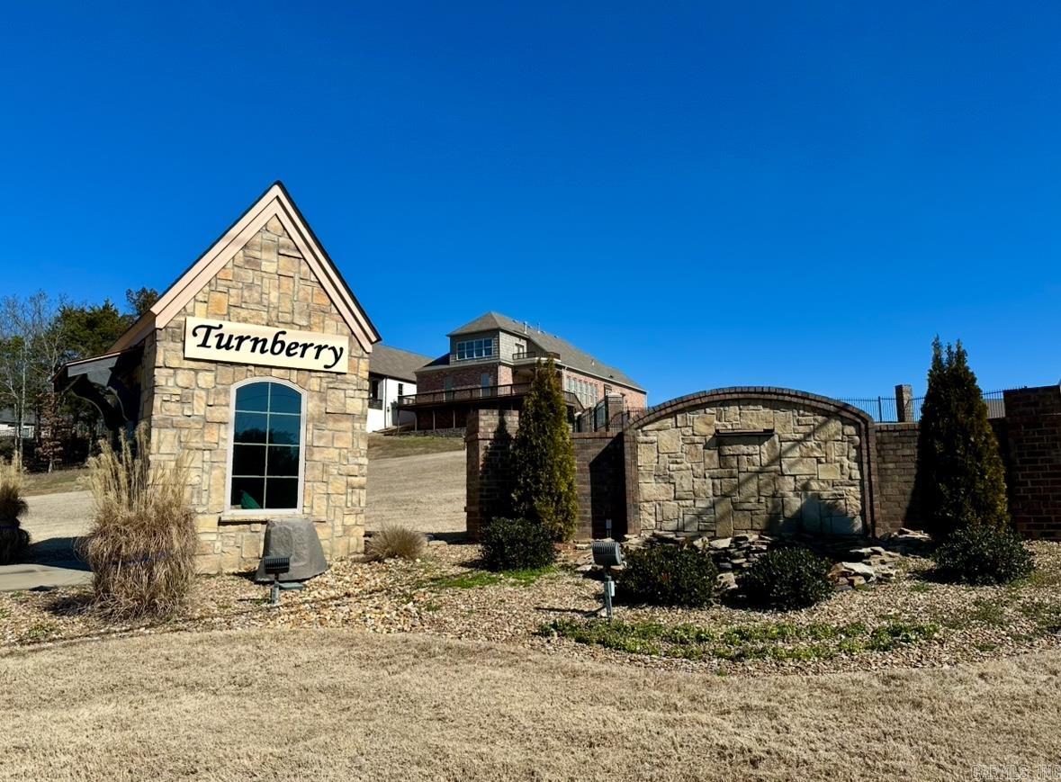 1080 Edinburgh Drive