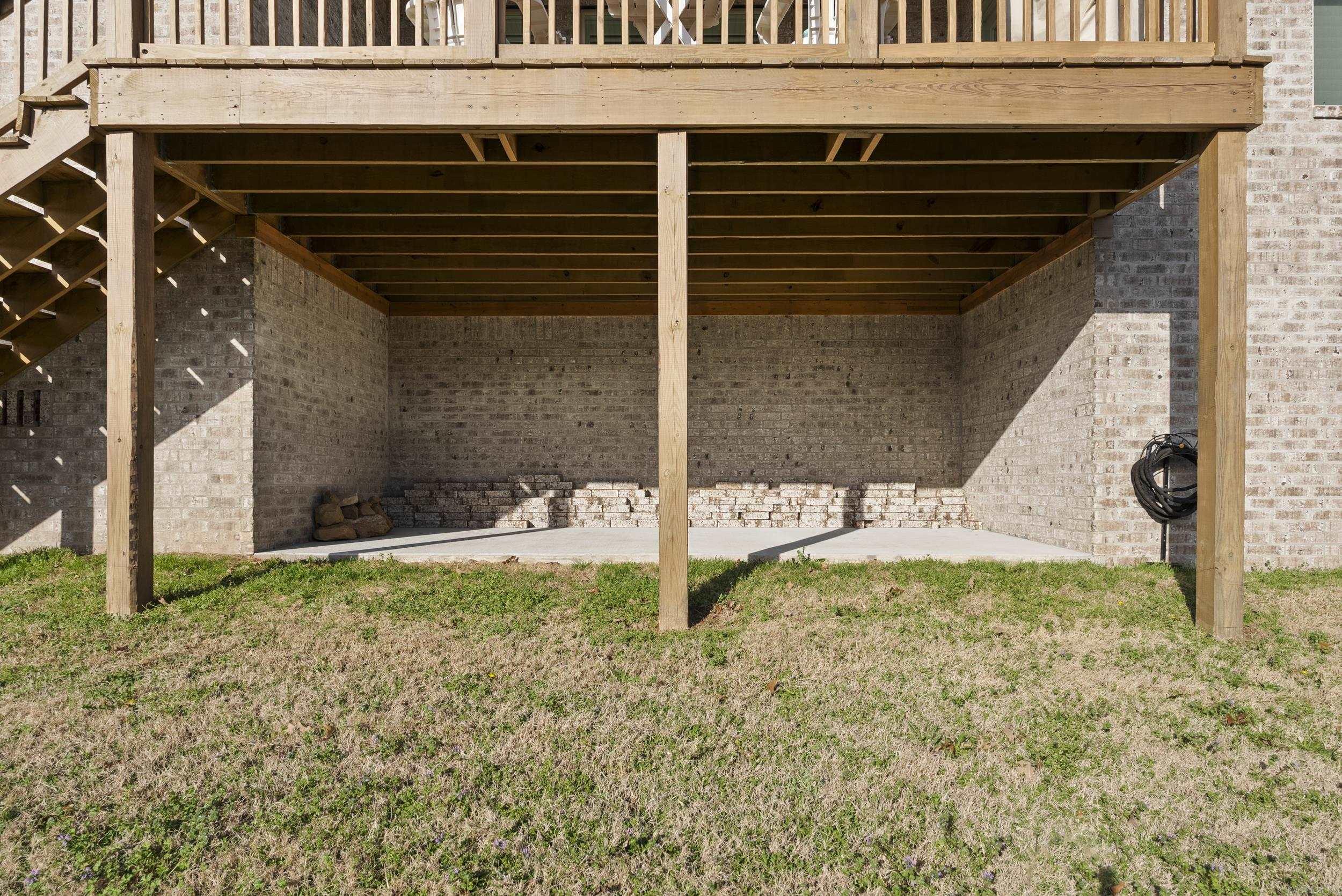 1080 Edinburgh Drive