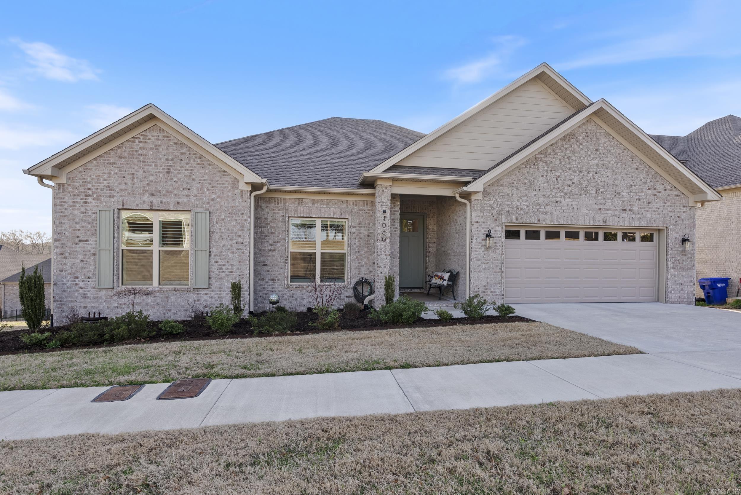 1080 Edinburgh Drive