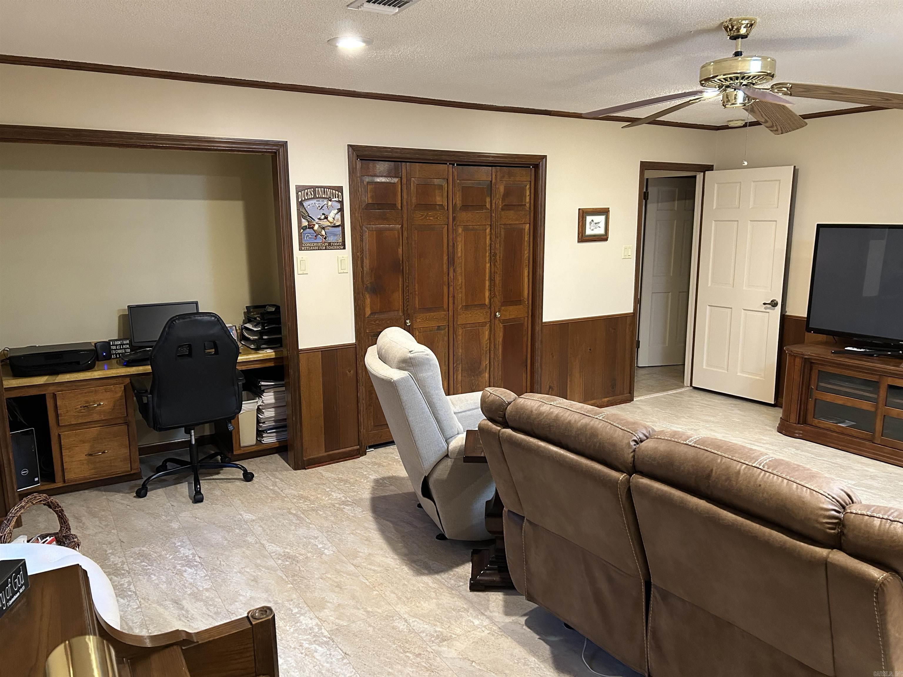 5 West Point Cove