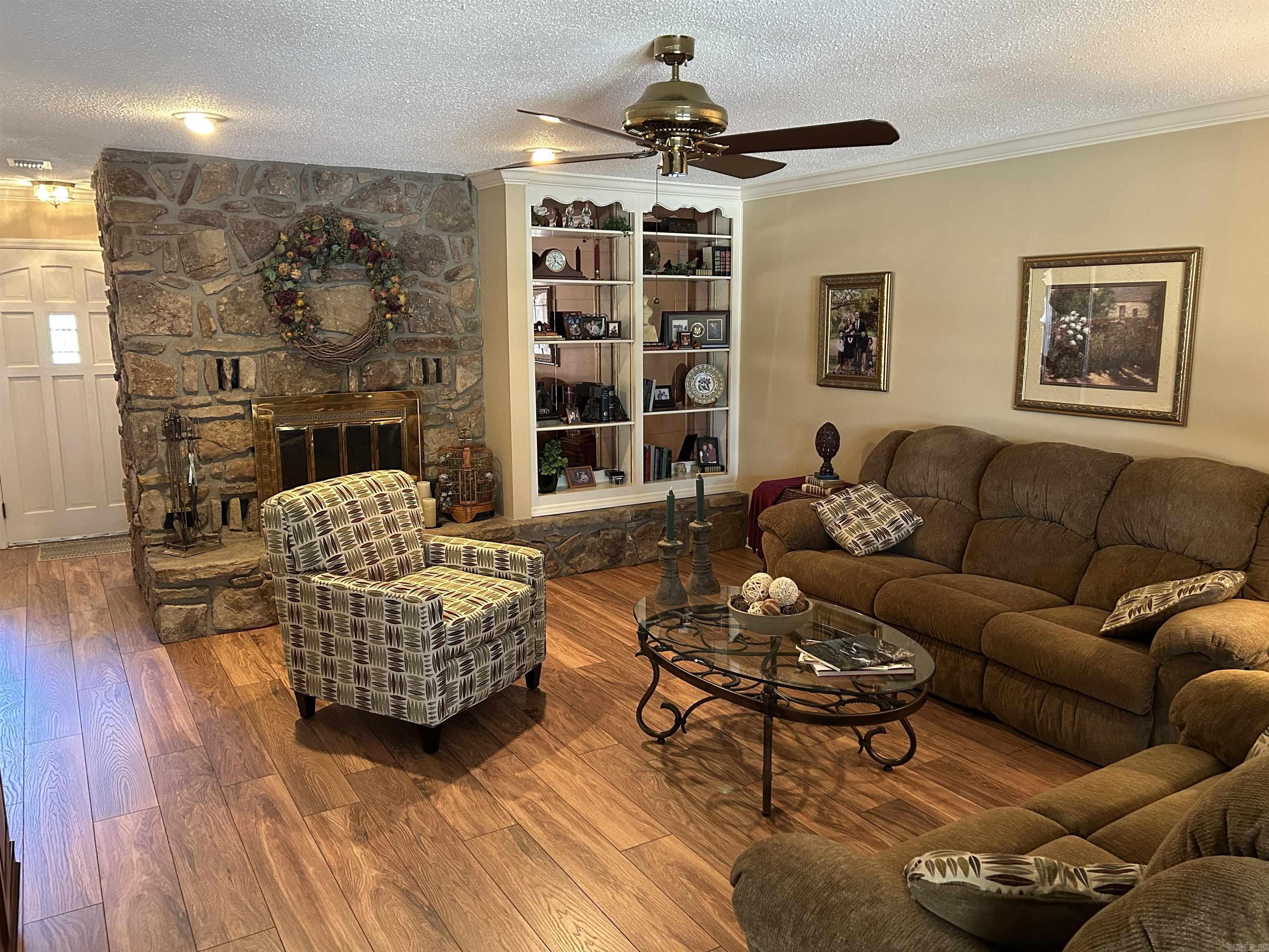 5 West Point Cove