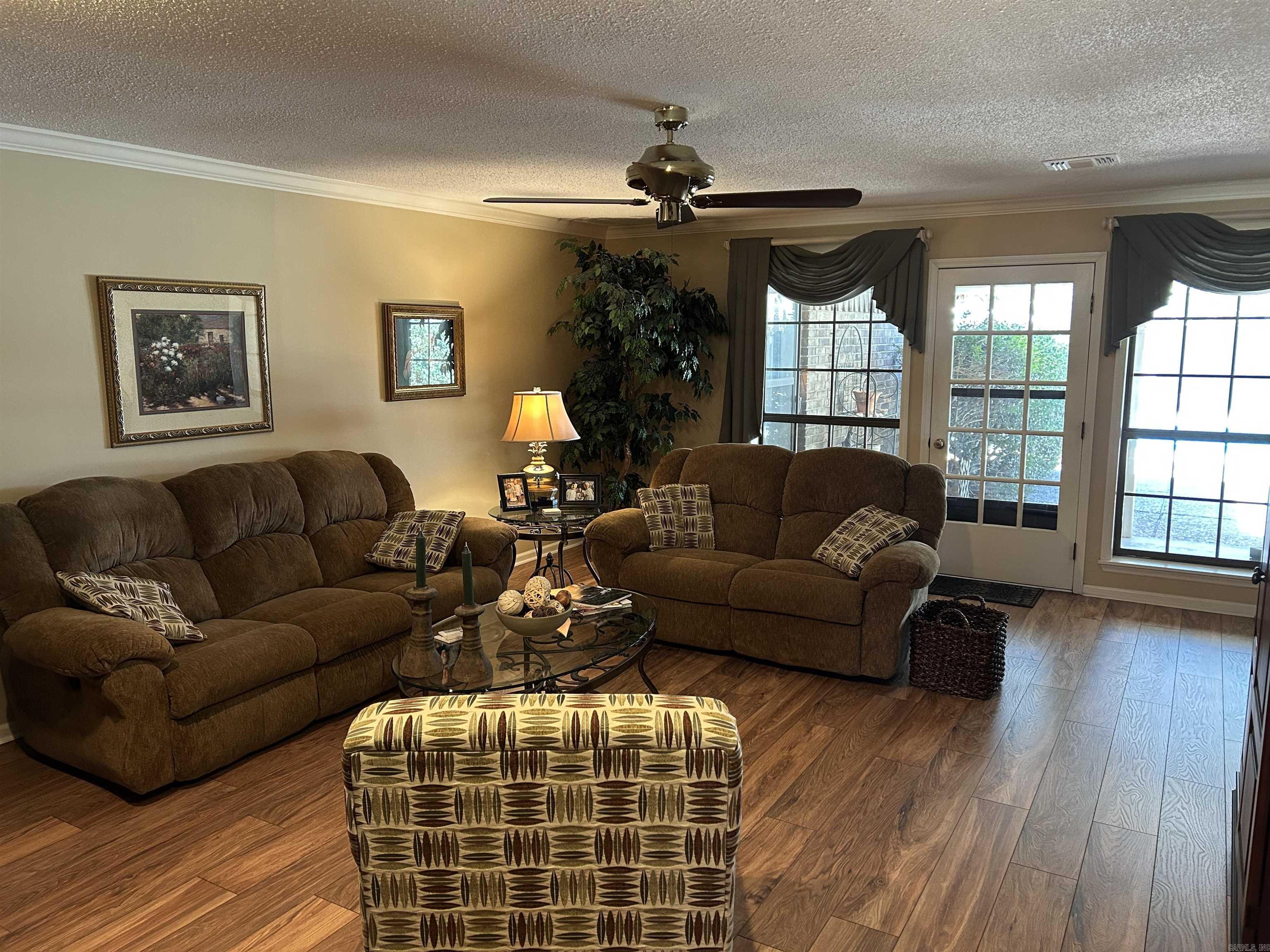 5 West Point Cove