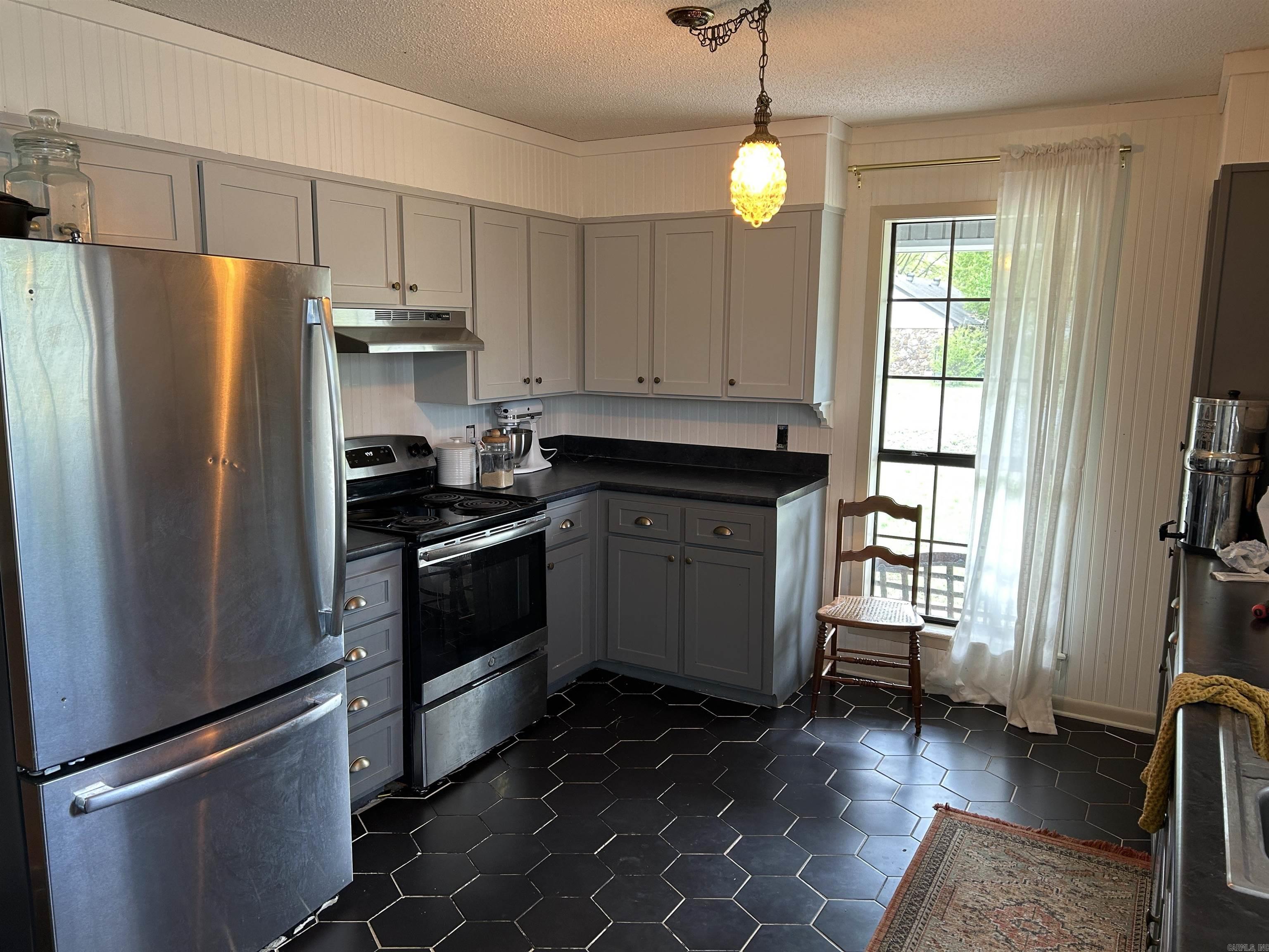 301 Windwood Drive