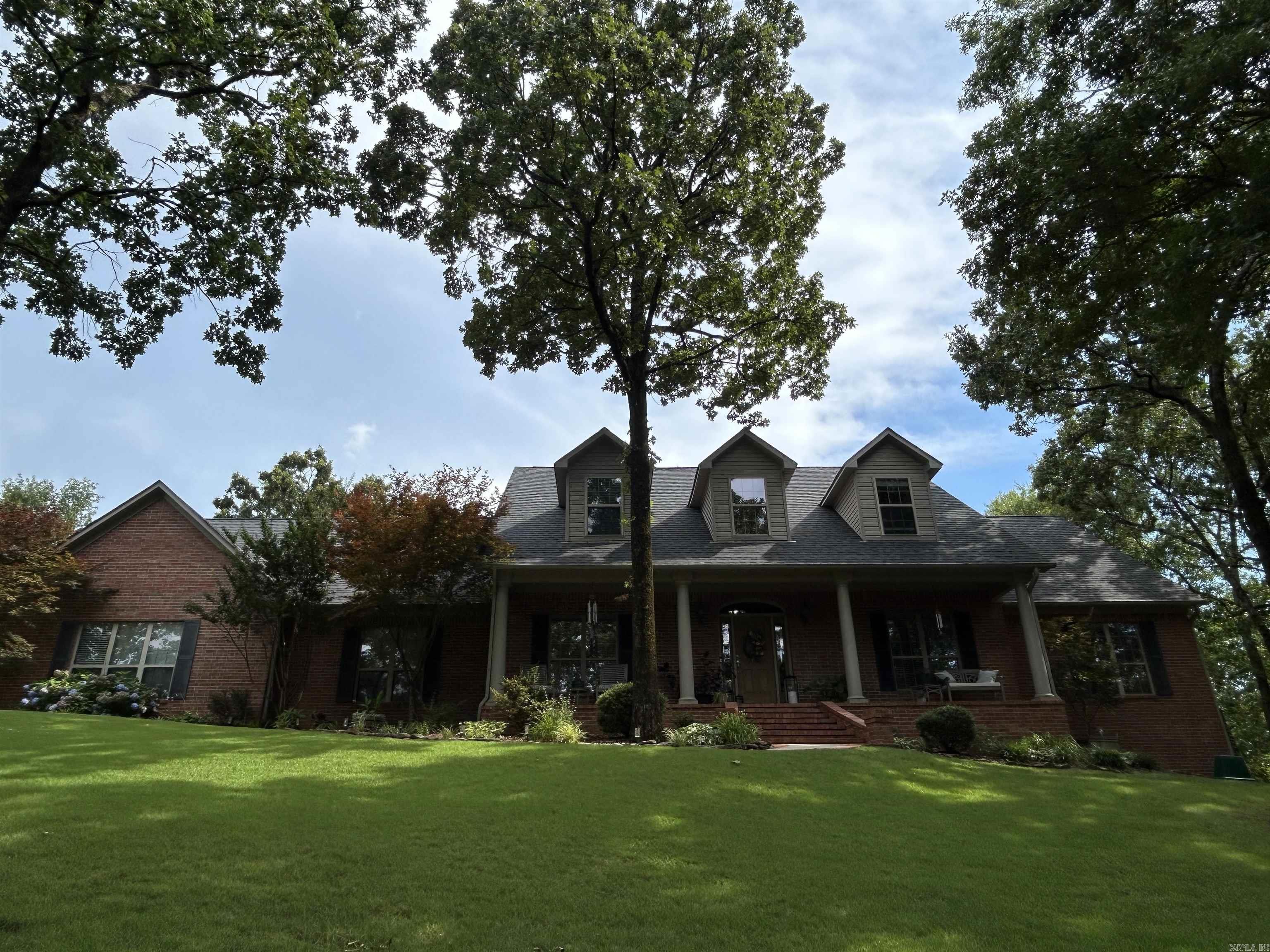 49 Caddo Drive