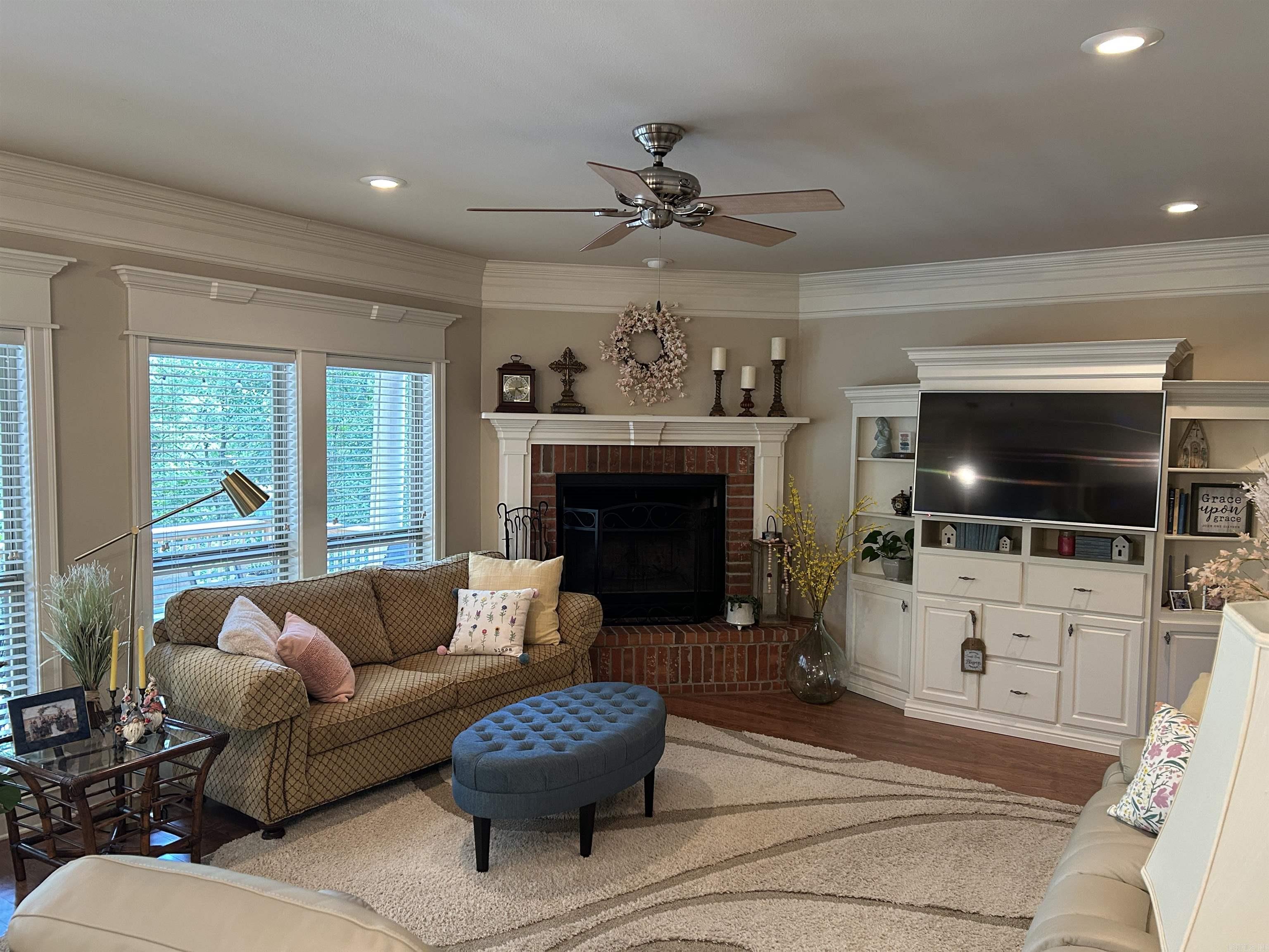49 Caddo Drive