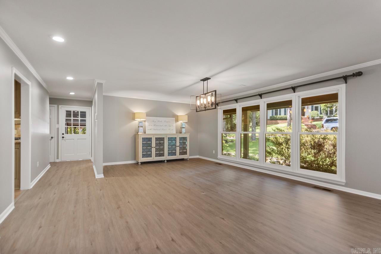 15 Saint Charles Court