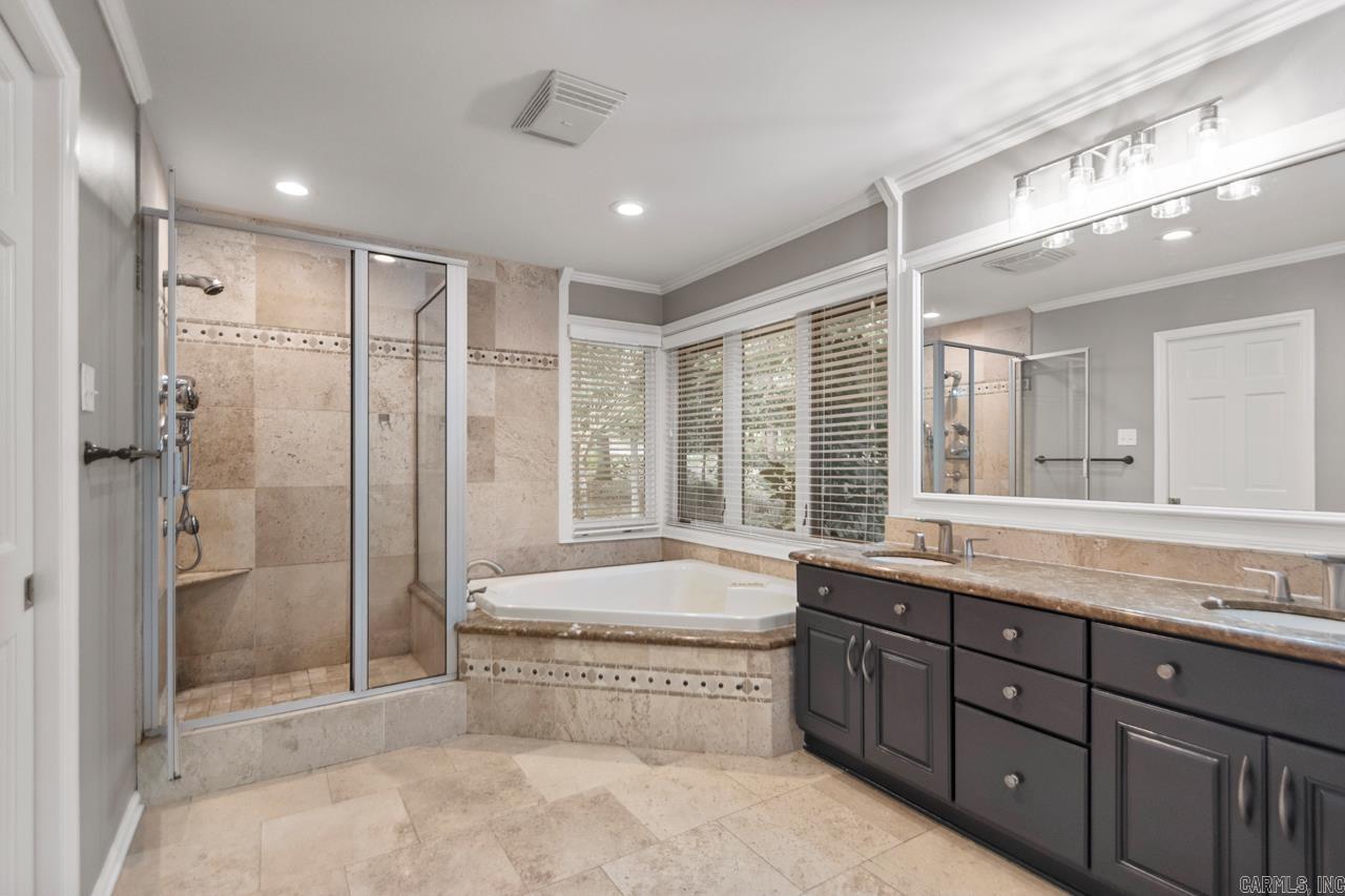15 Saint Charles Court