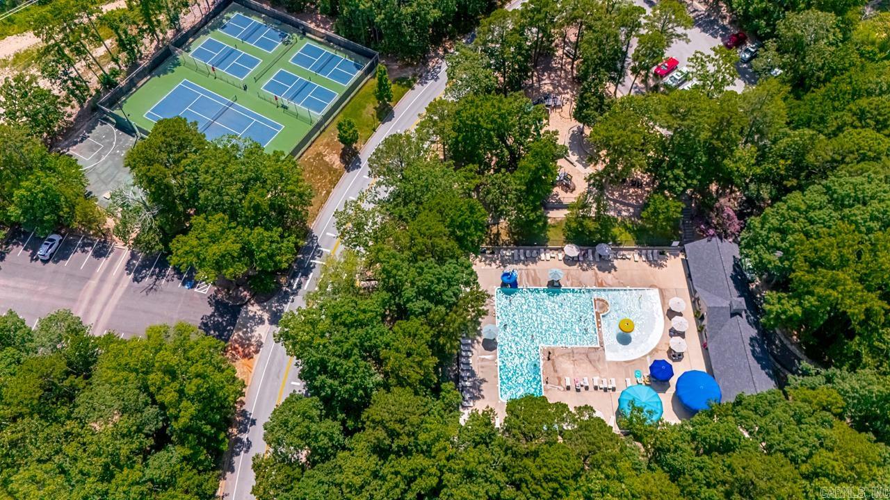 15 Saint Charles Court