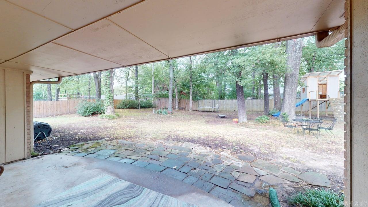 12 Oakdale Drive