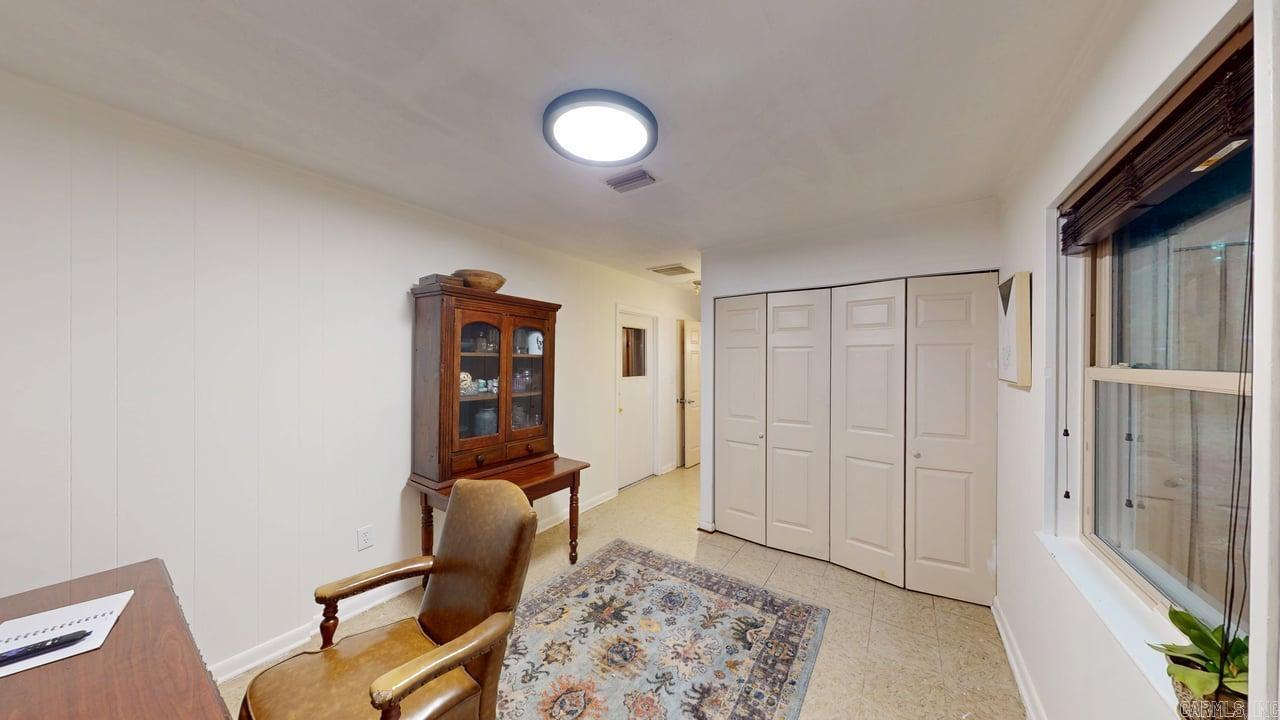 12 Oakdale Drive