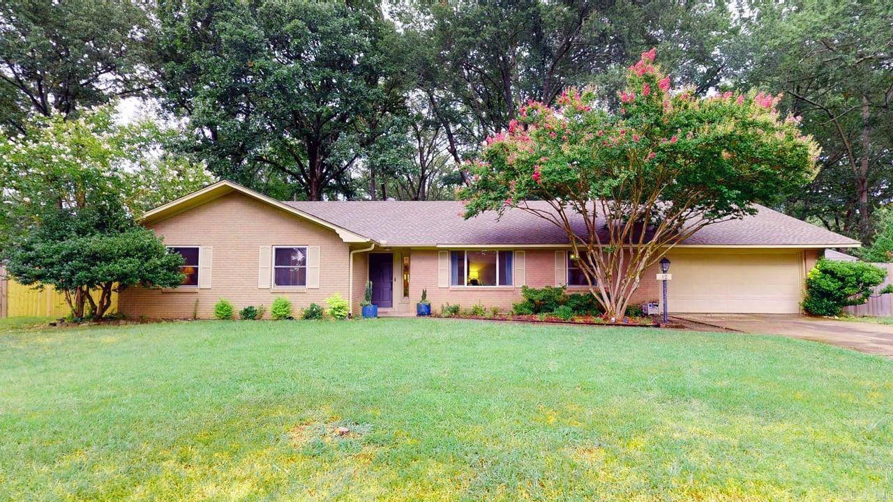 12 Oakdale Drive