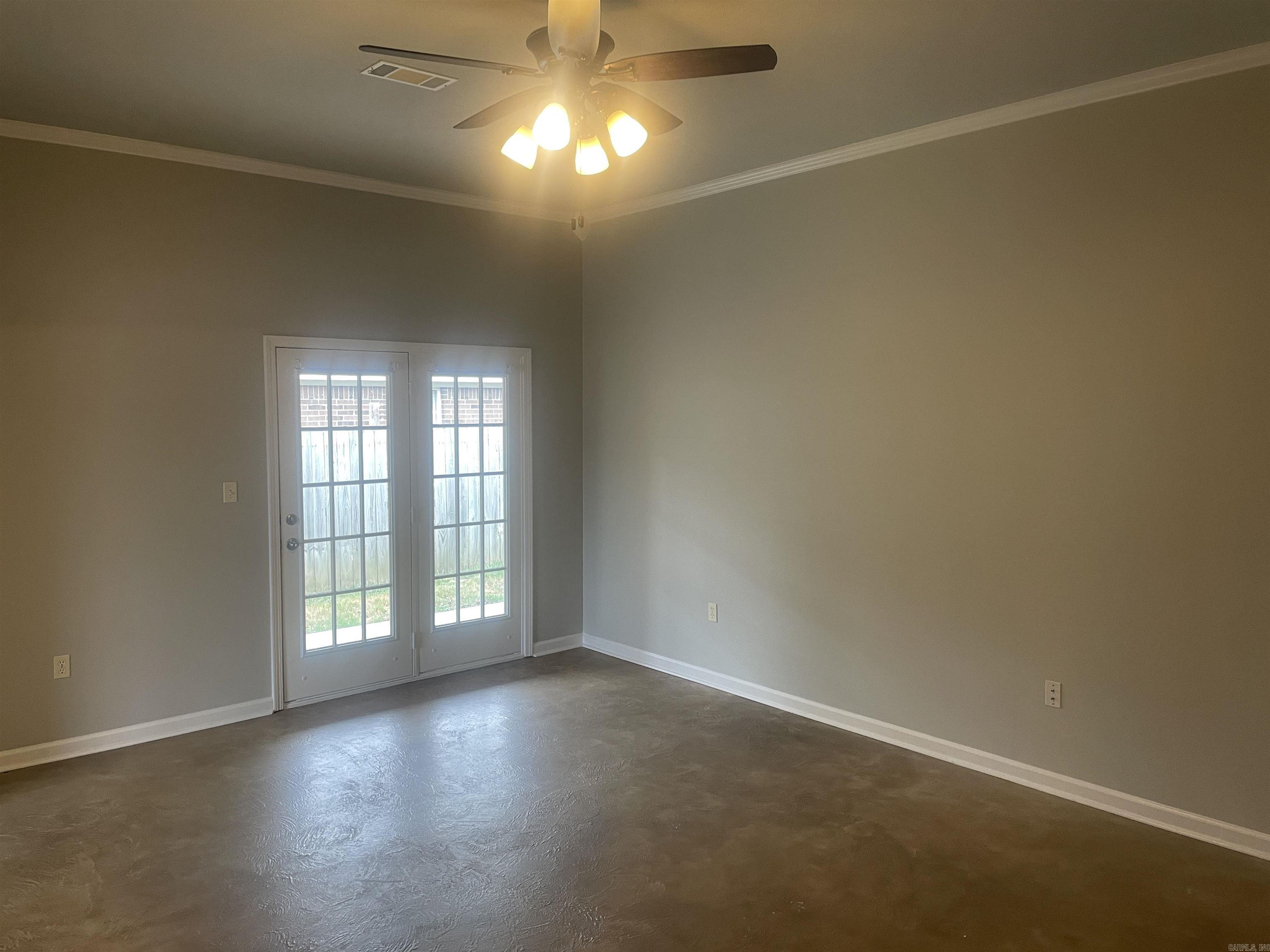 2250 Landover Trail