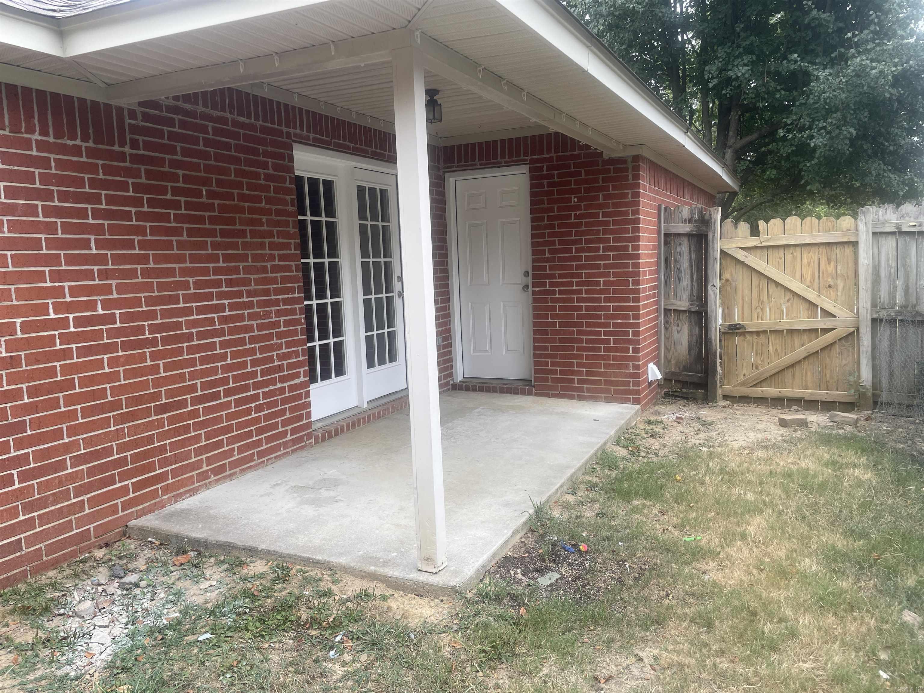 2250 Landover Trail