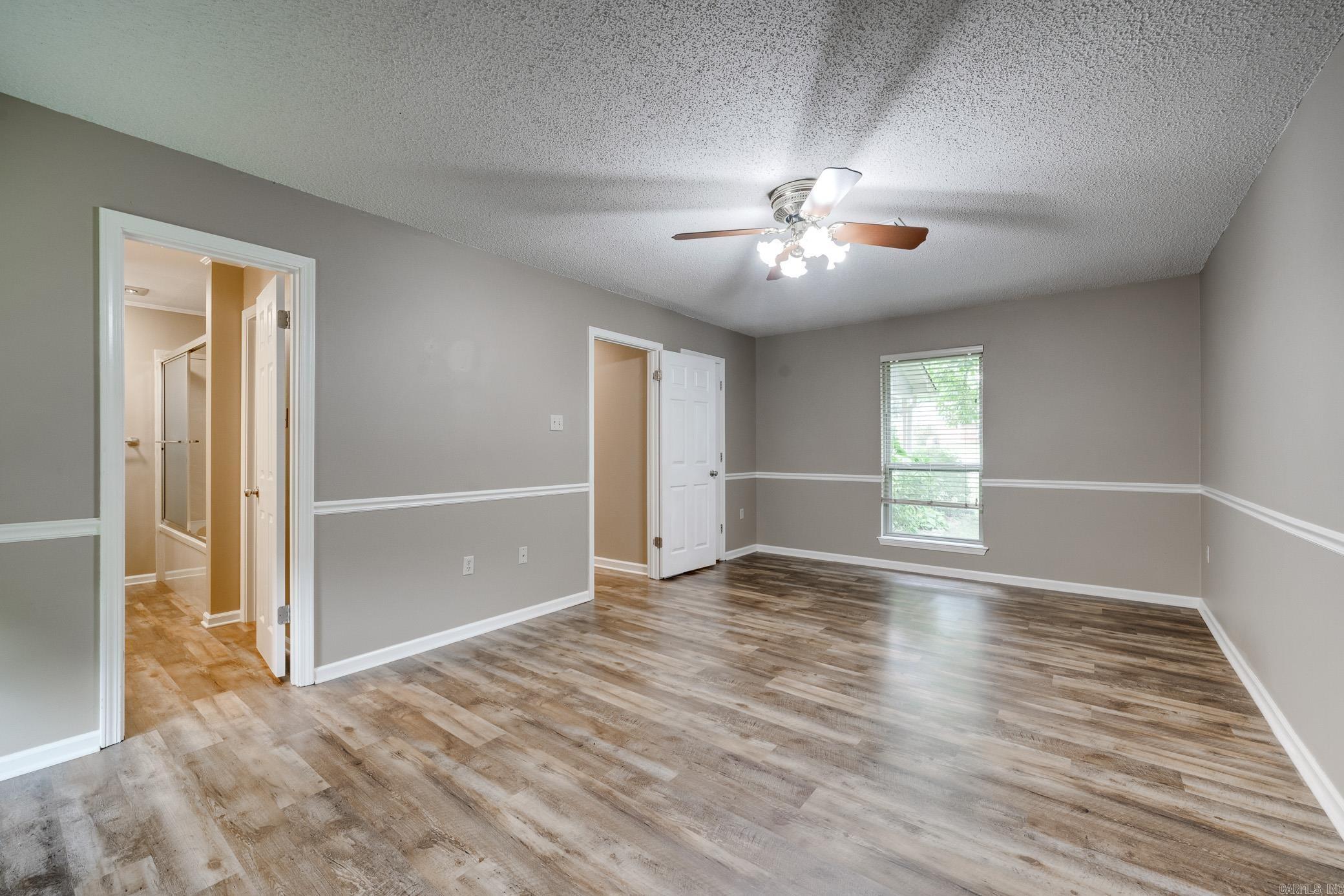 12 Chester Cove