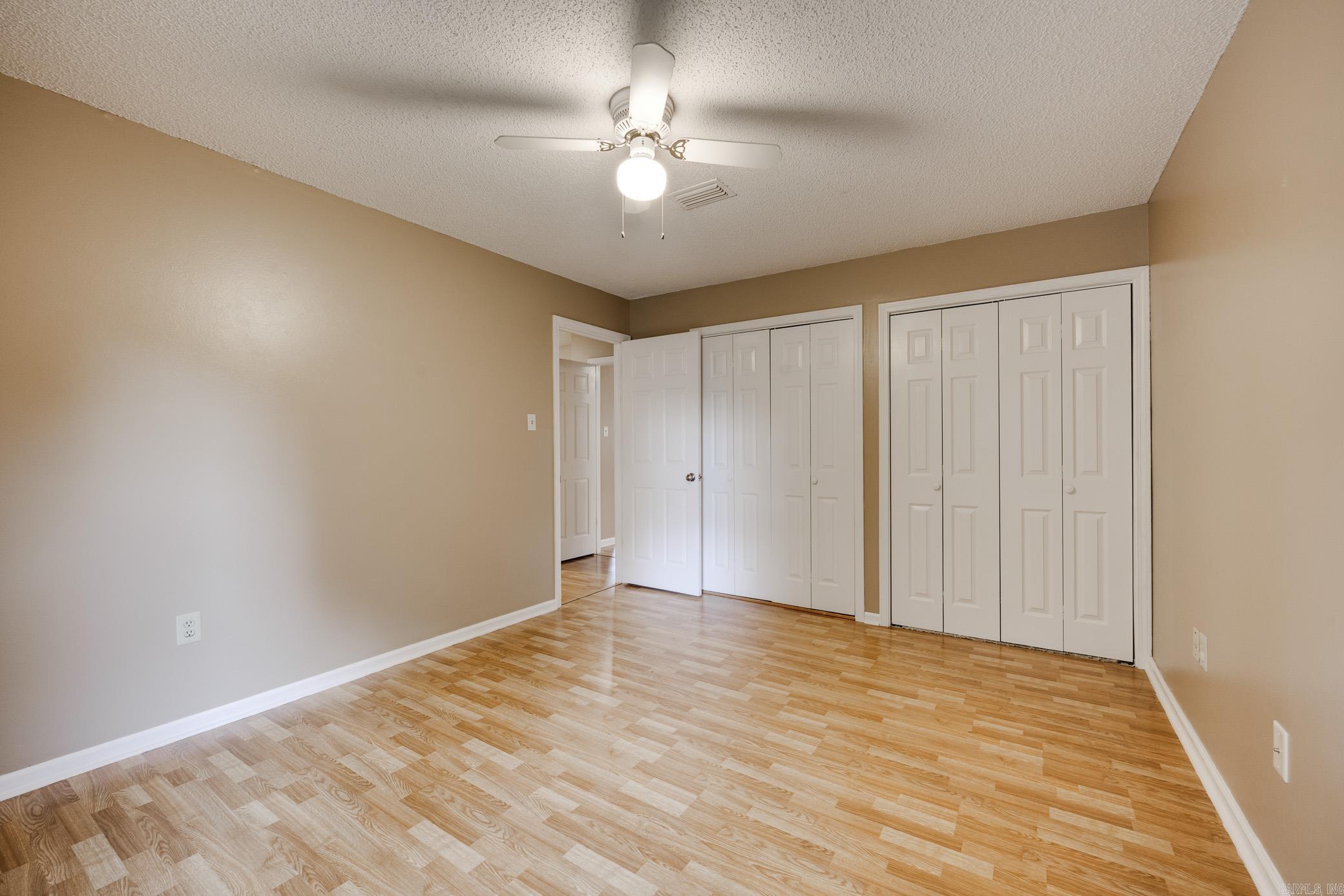 12 Chester Cove