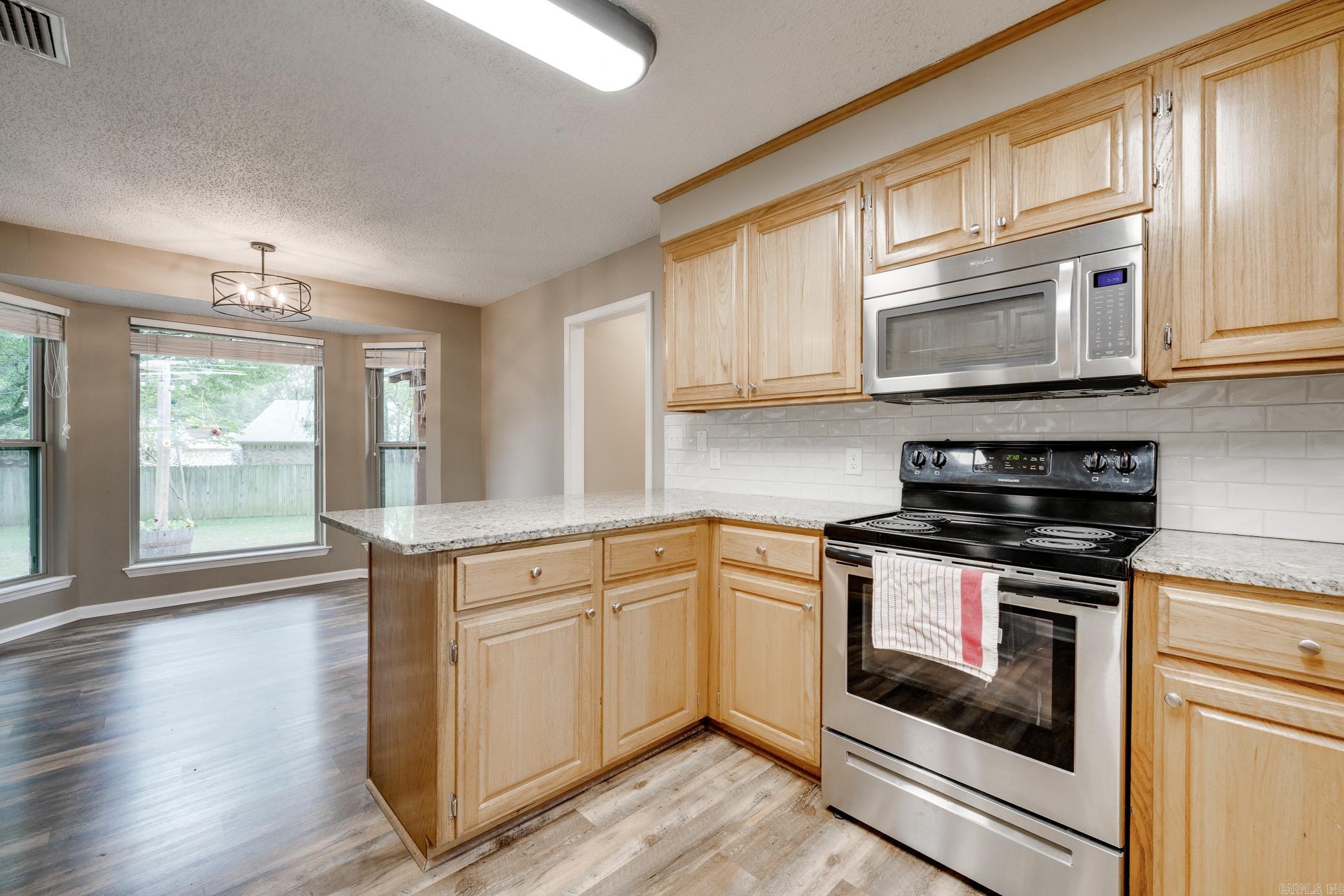12 Chester Cove