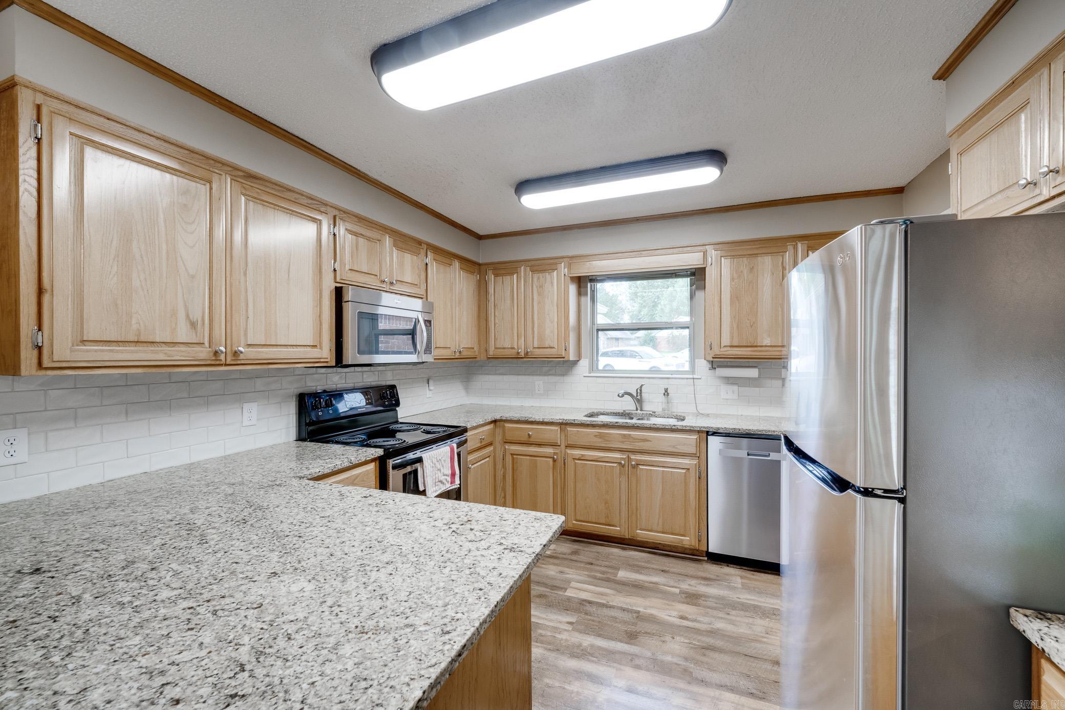 12 Chester Cove