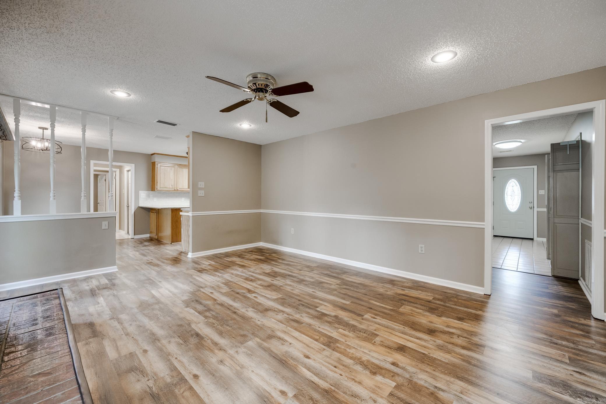 12 Chester Cove