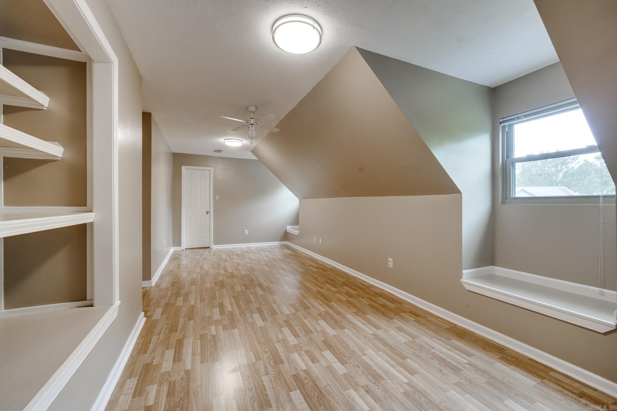 12 Chester Cove