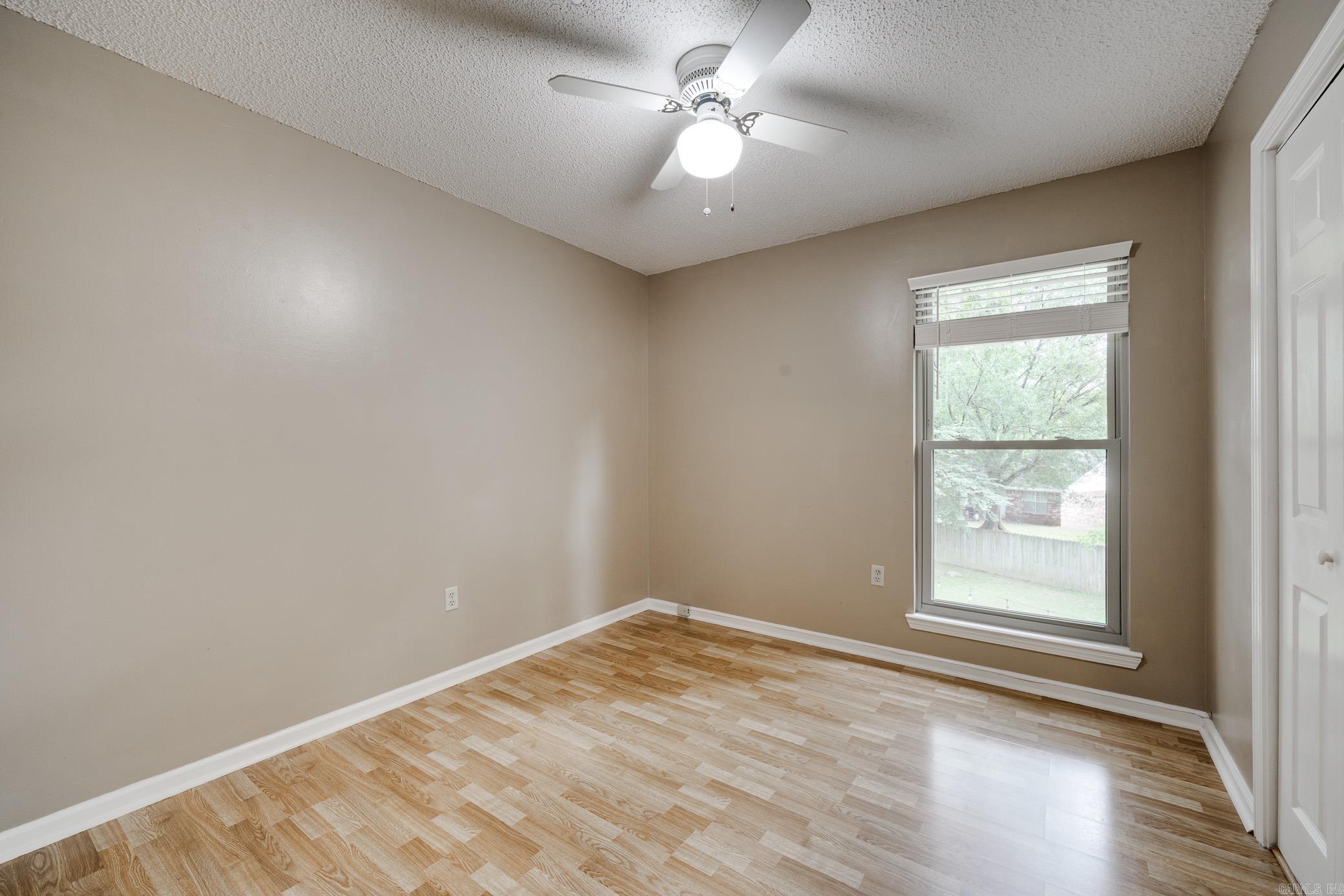 12 Chester Cove