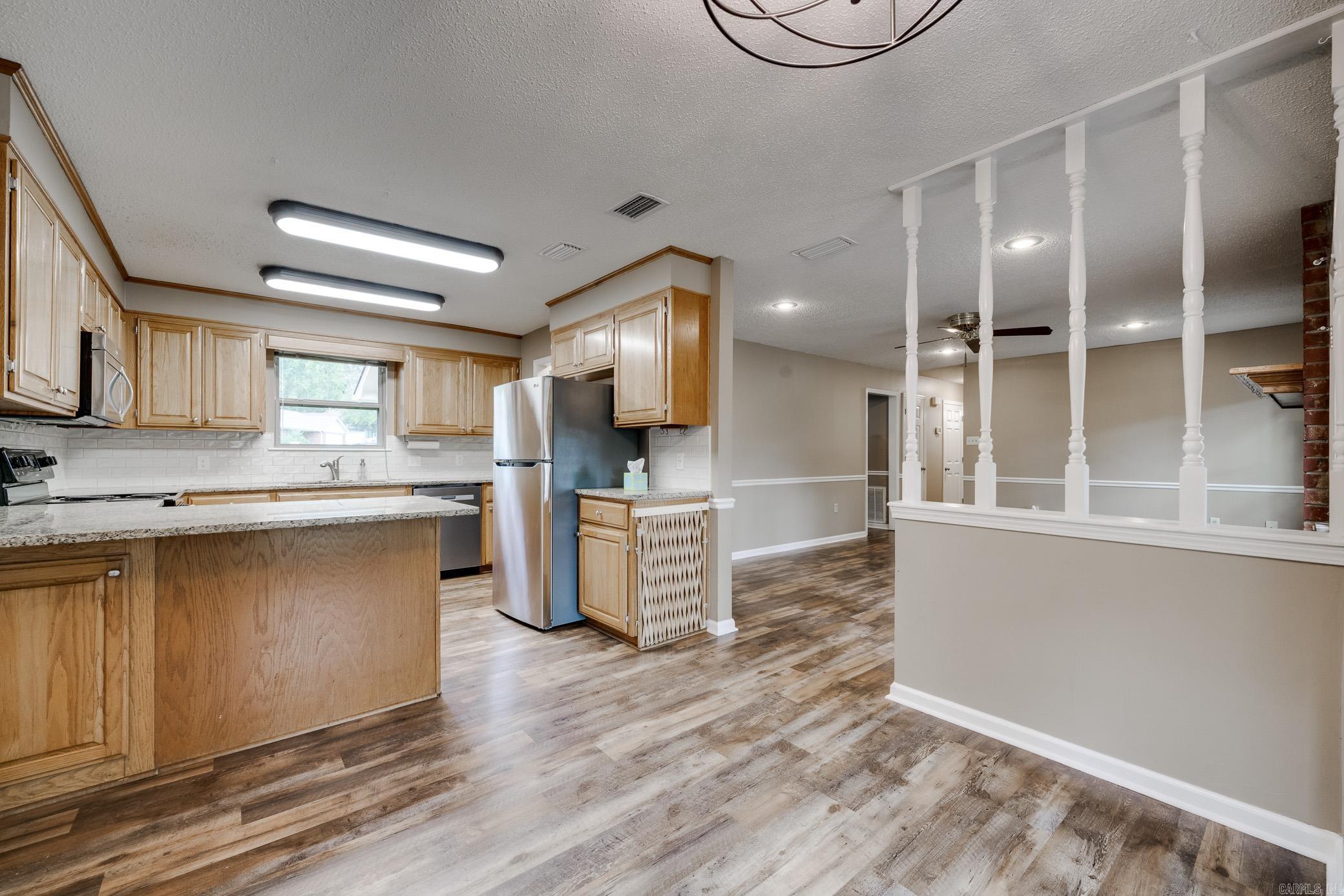 12 Chester Cove