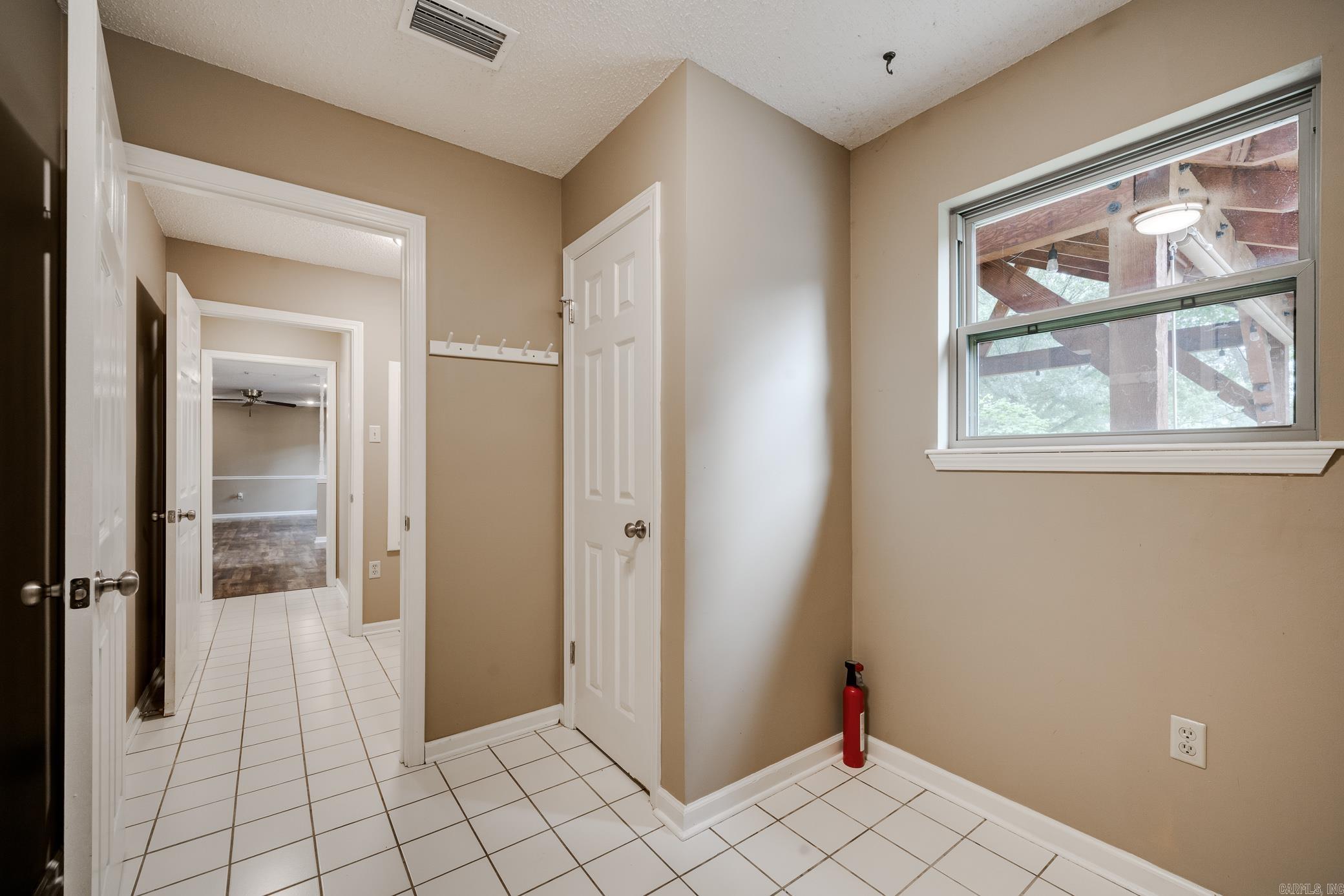 12 Chester Cove