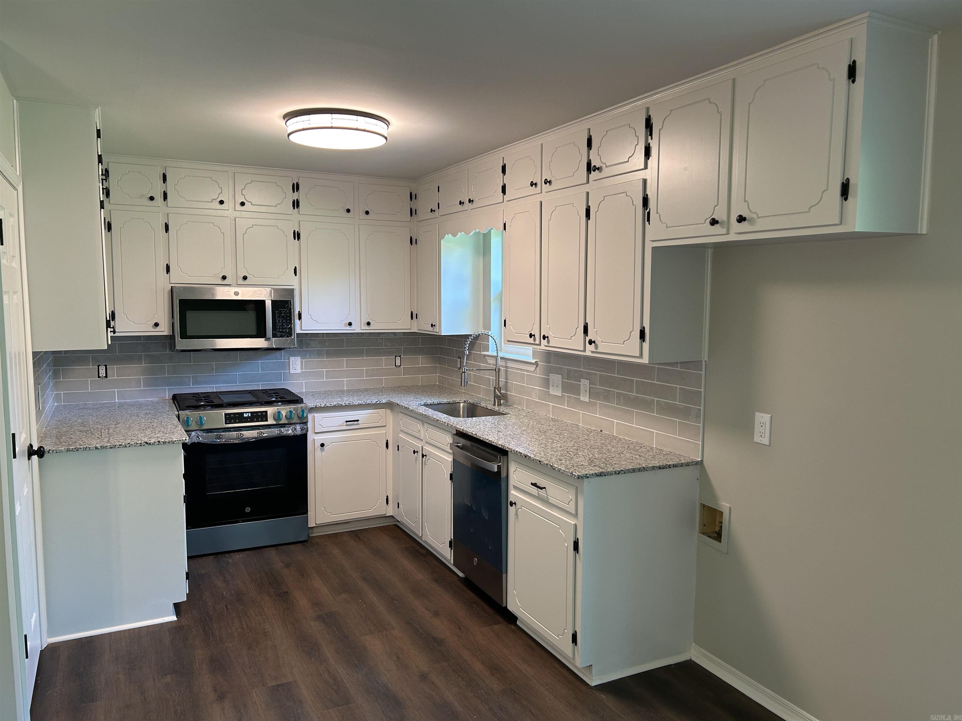 22 Foxmoor Circle