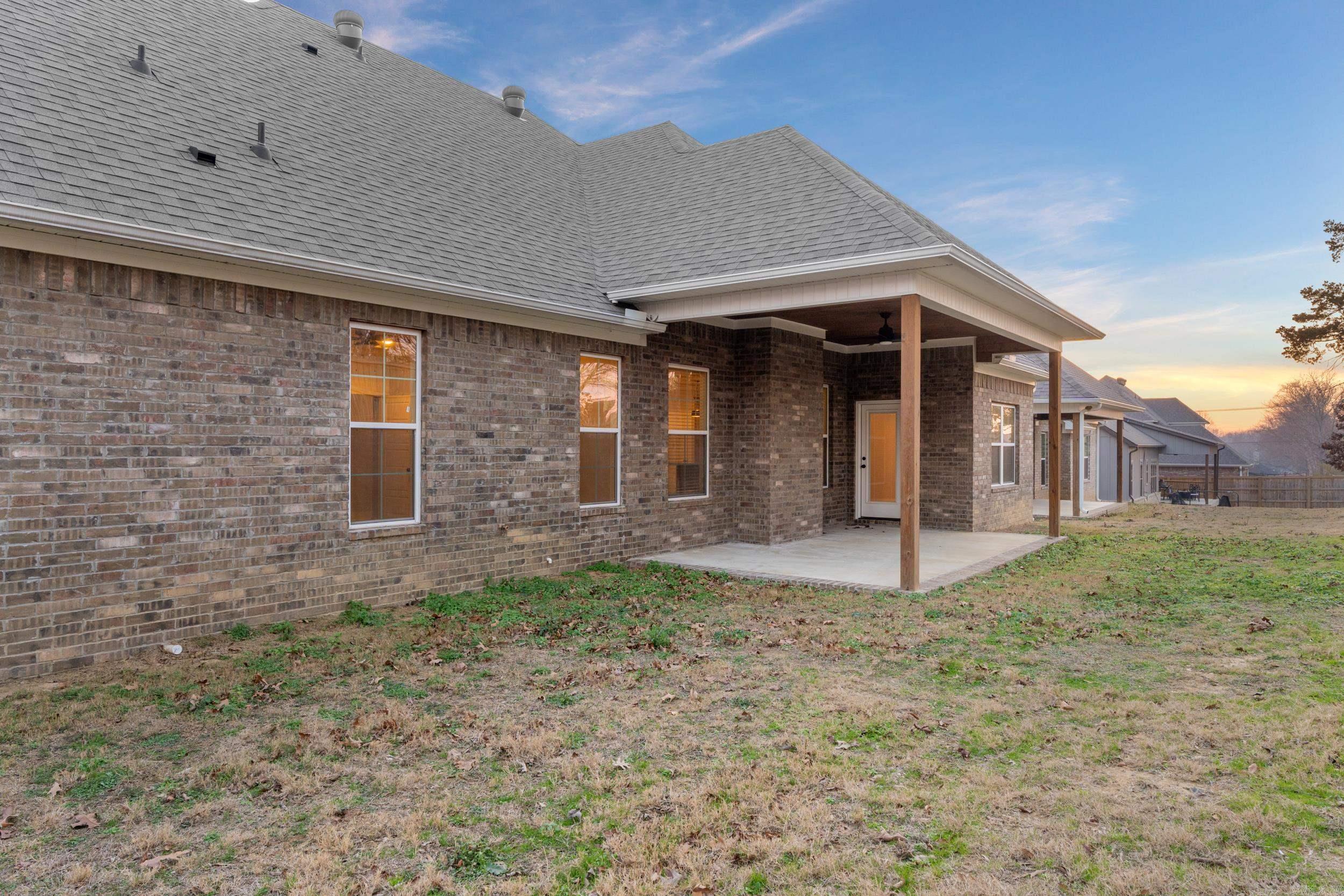 3550 Sylvia Springs