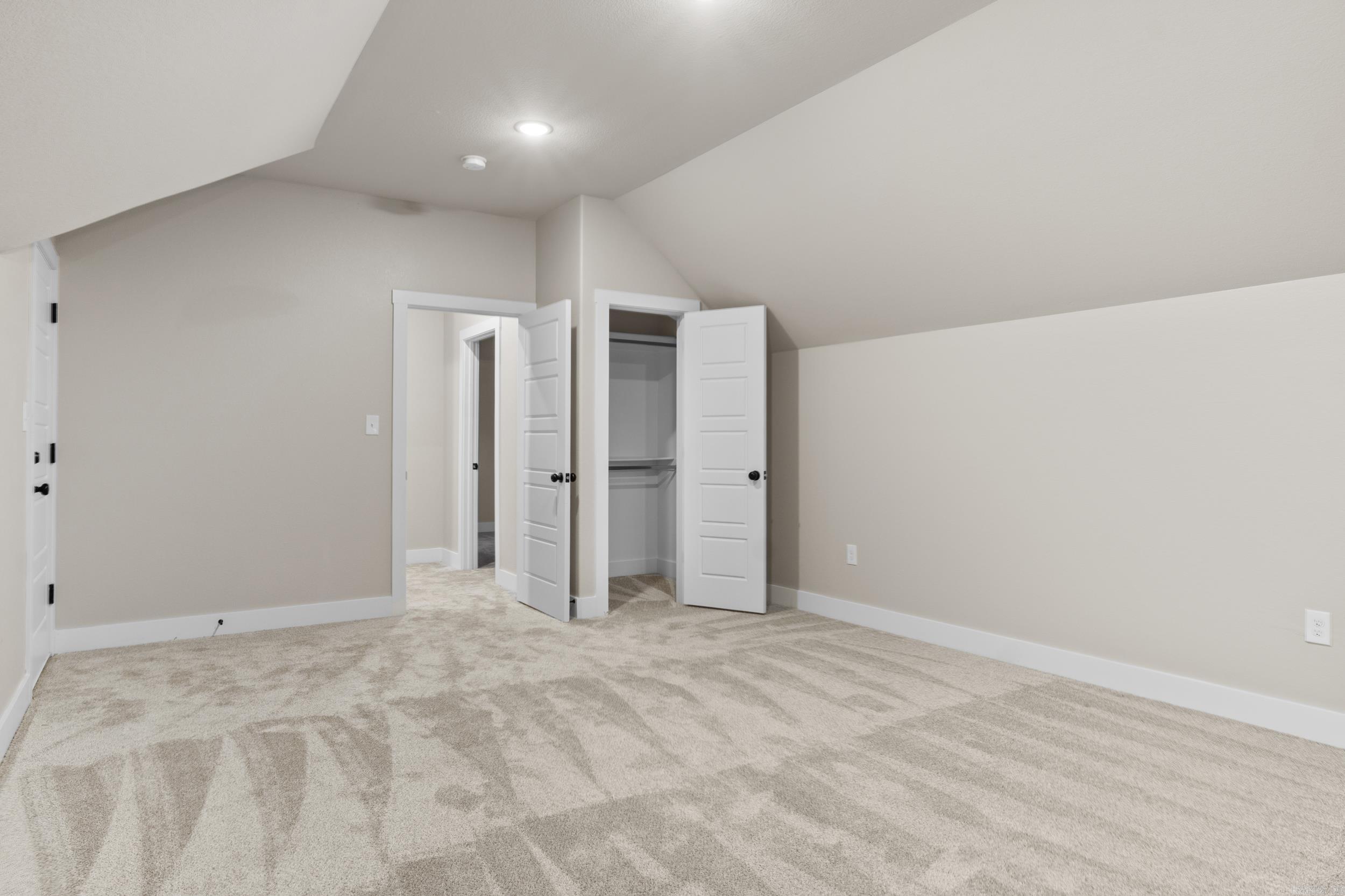 3550 Sylvia Springs