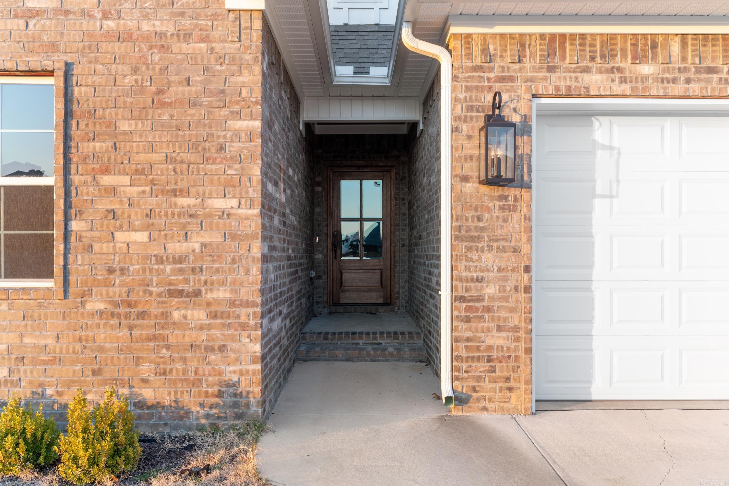 3550 Sylvia Springs