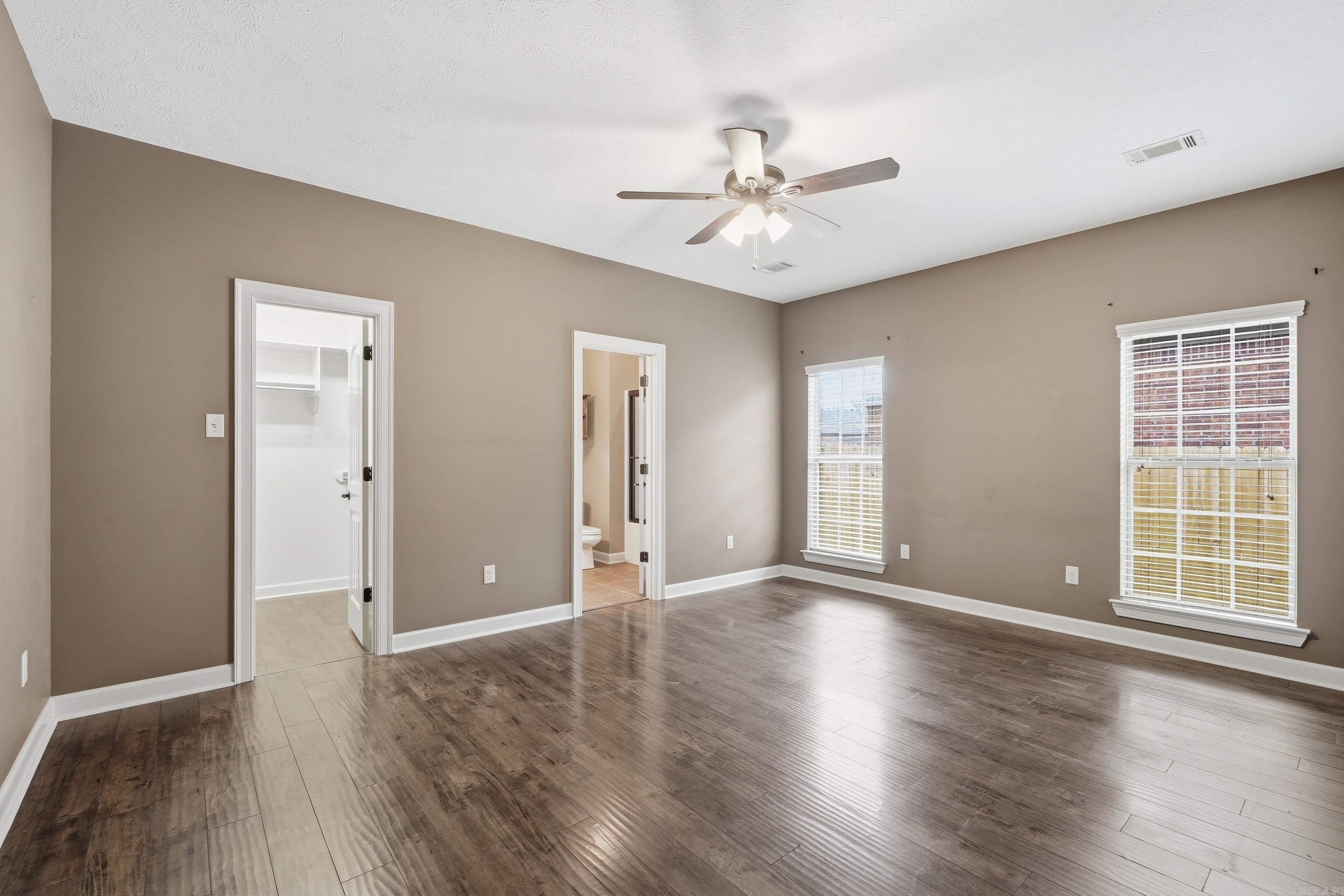 26 Oak Tree