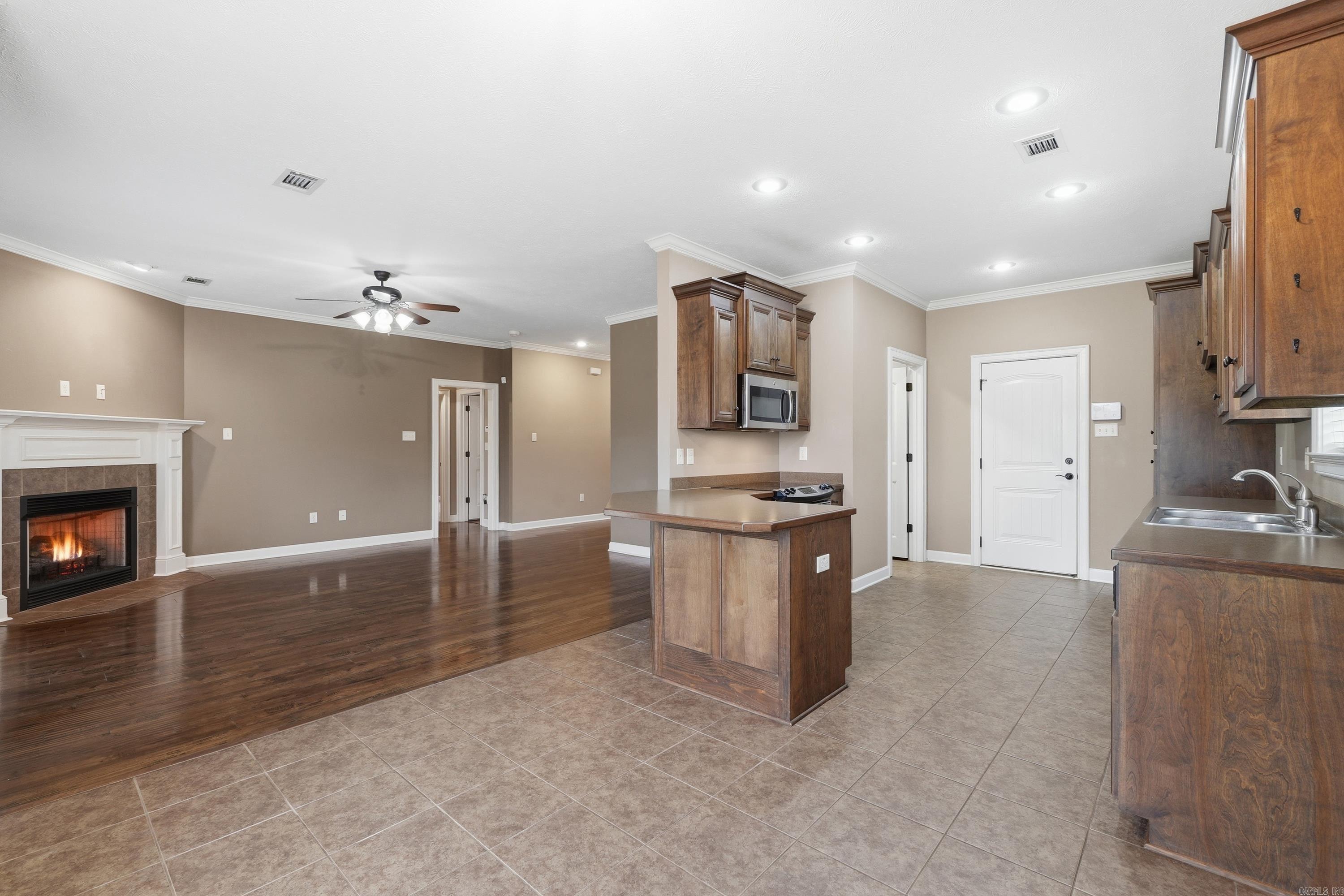26 Oak Tree