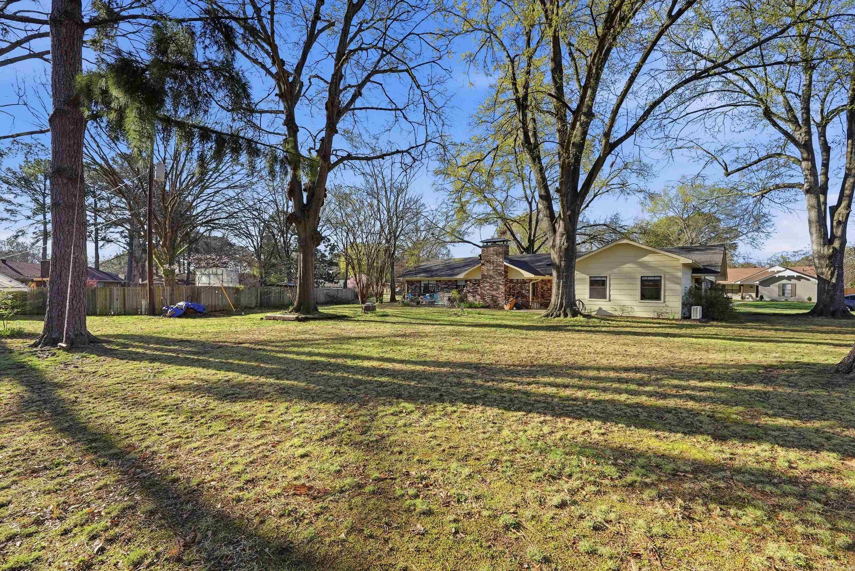 2 Pin Oak Drive
