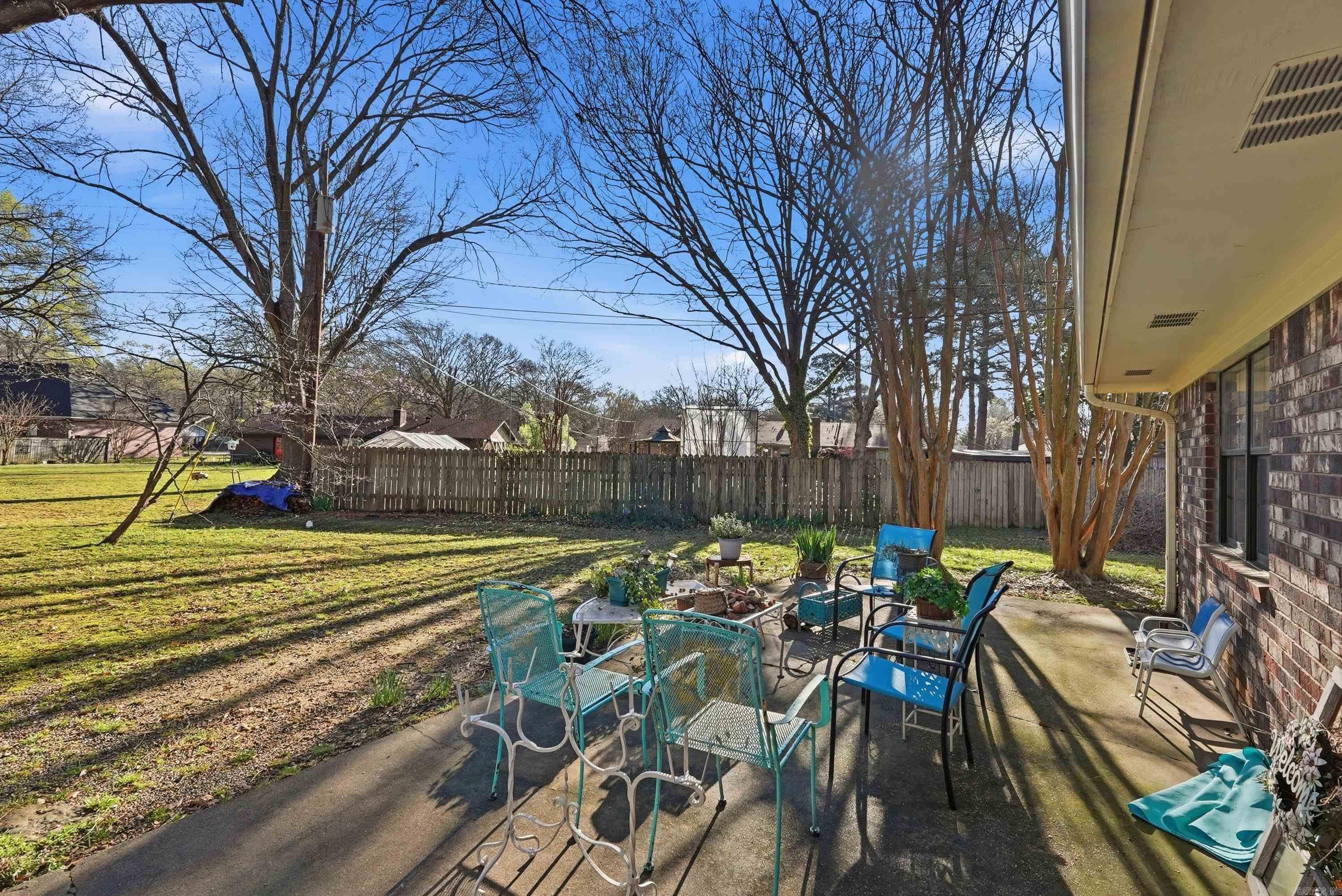 2 Pin Oak Drive