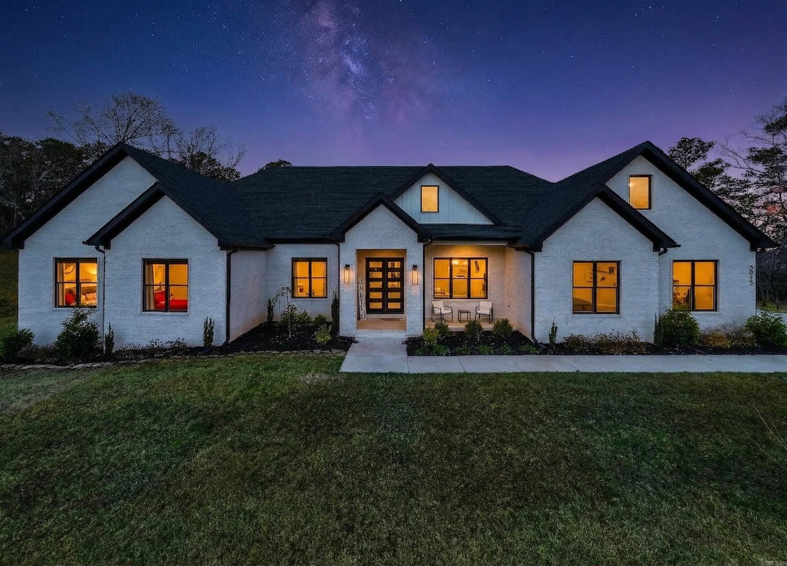 3915 Orchard Lane