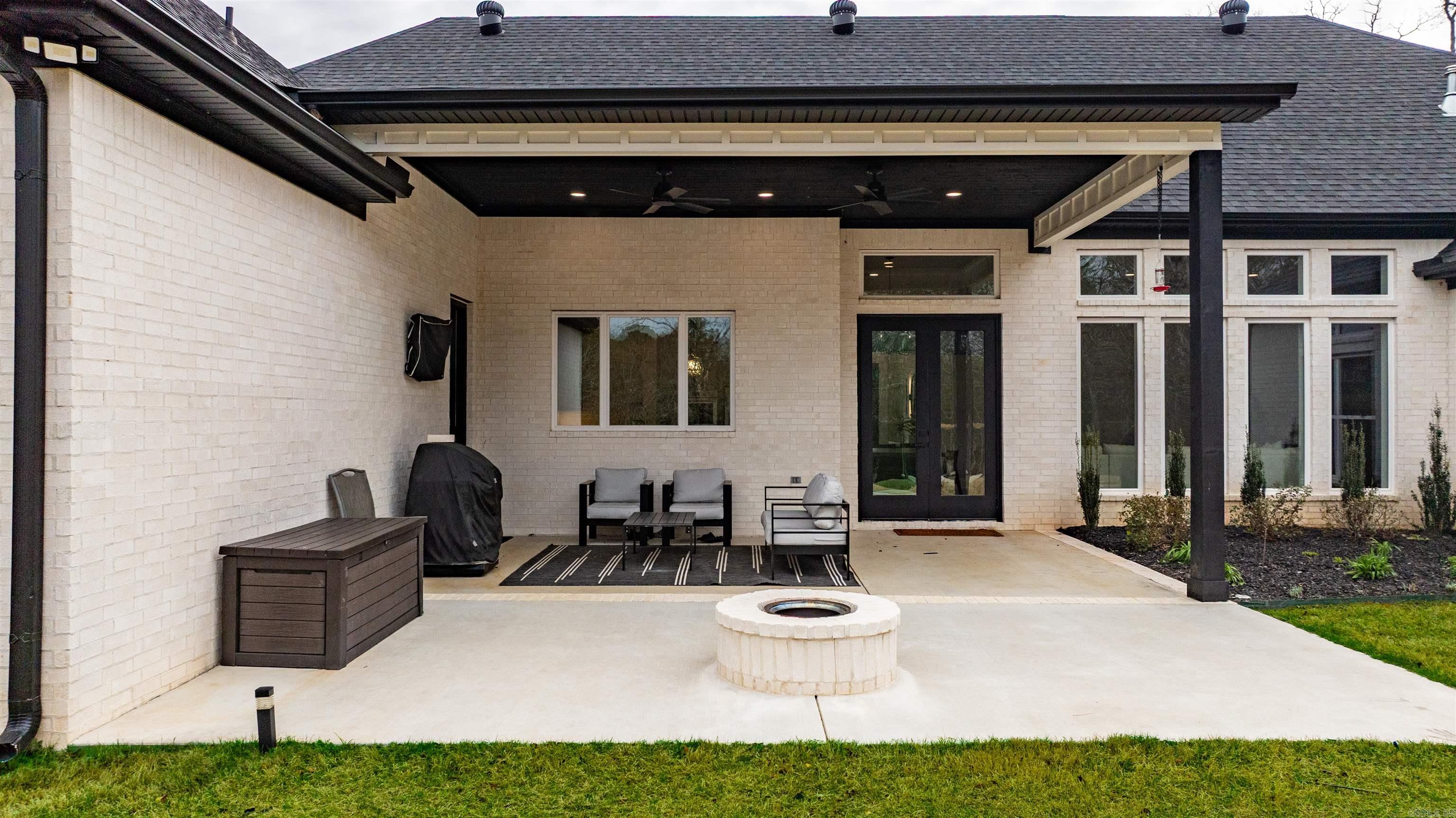 3915 Orchard Lane