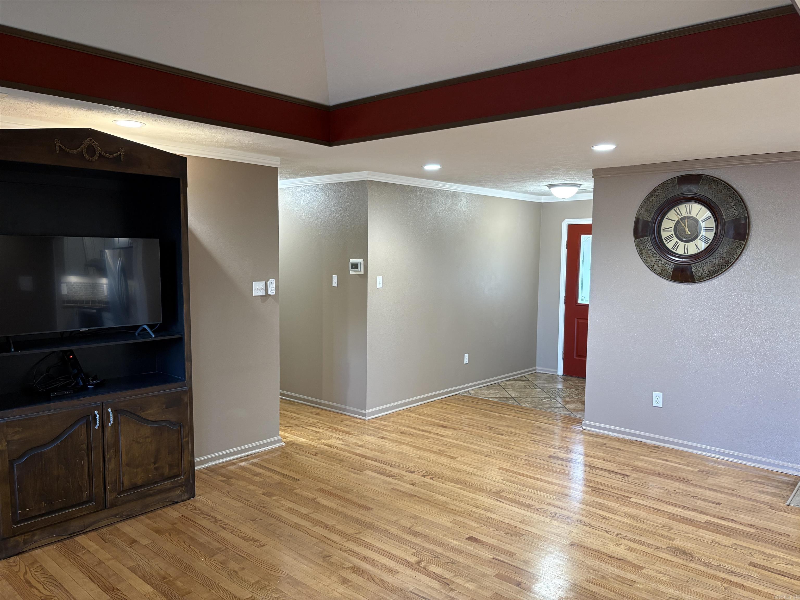 1660 Nighthawk Circle